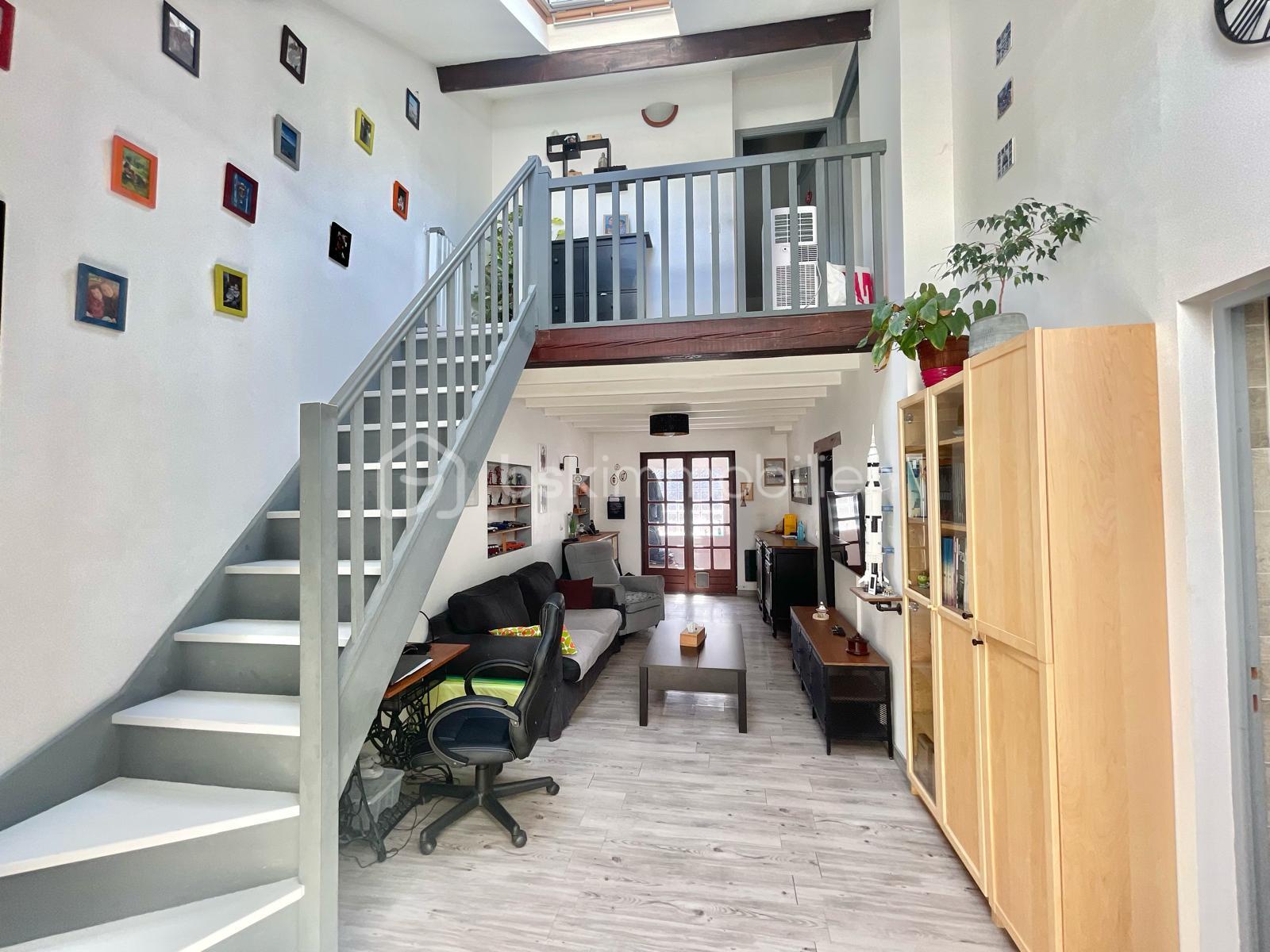 Maison de 100 m² - IMG-20250622-WA0010.jpg