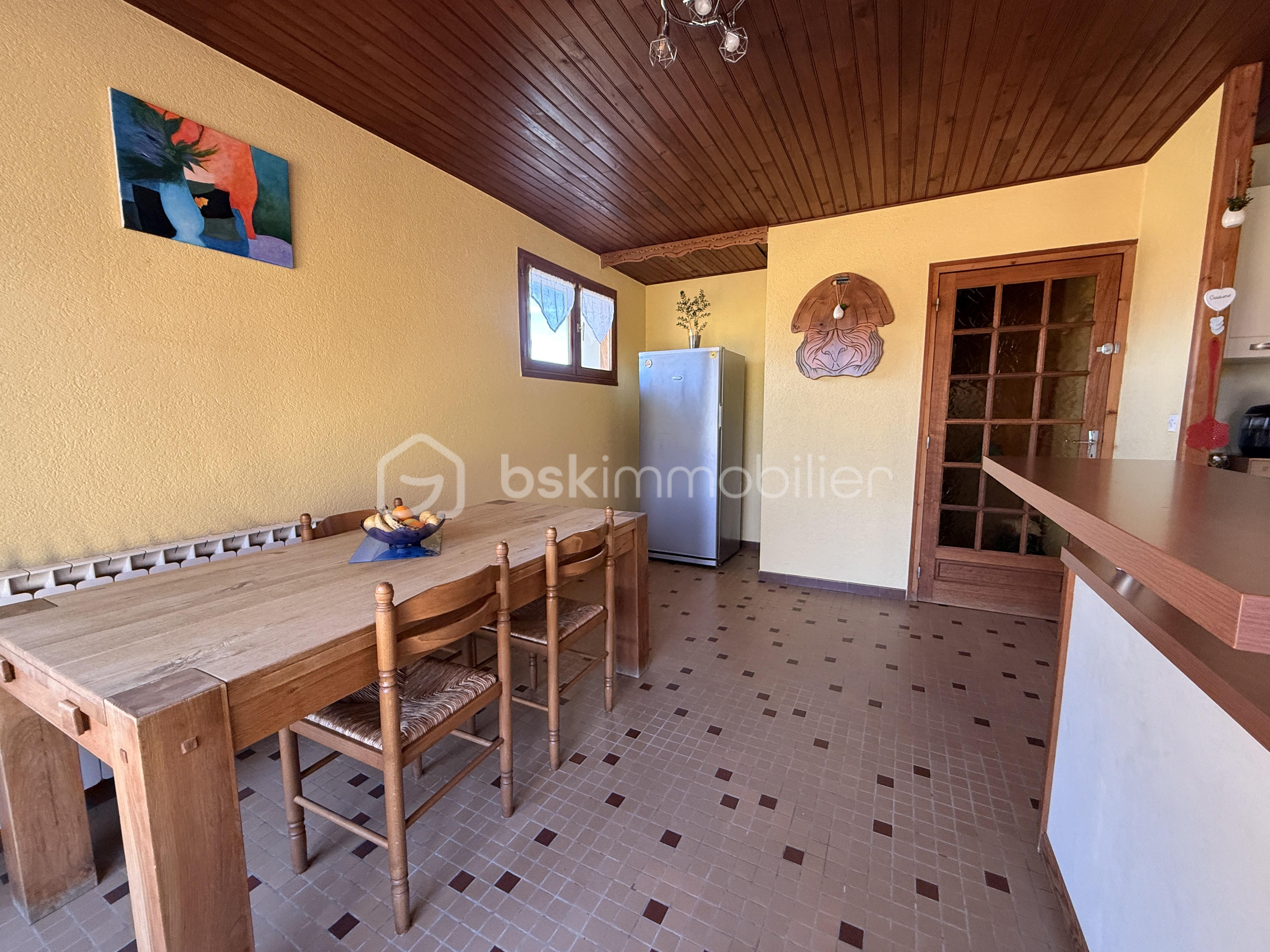 Maison de 121 m² - CUISINE REPAS1.JPG