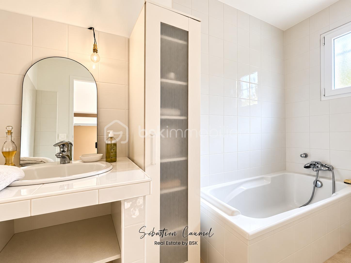 17 SALLE DE BAINS R+1 1 .PNG