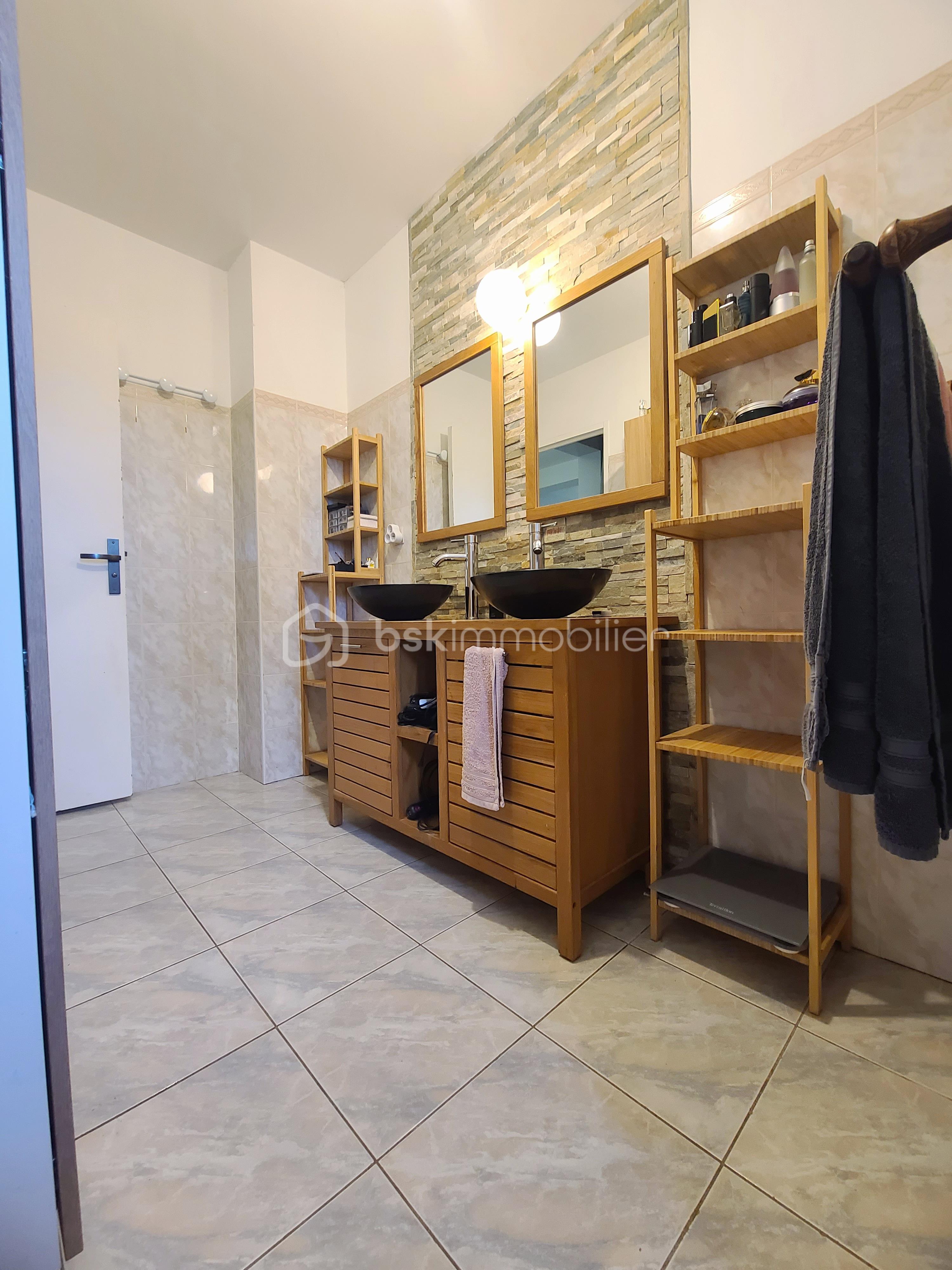 Maison de 185 m² - 20251020_154217.jpg