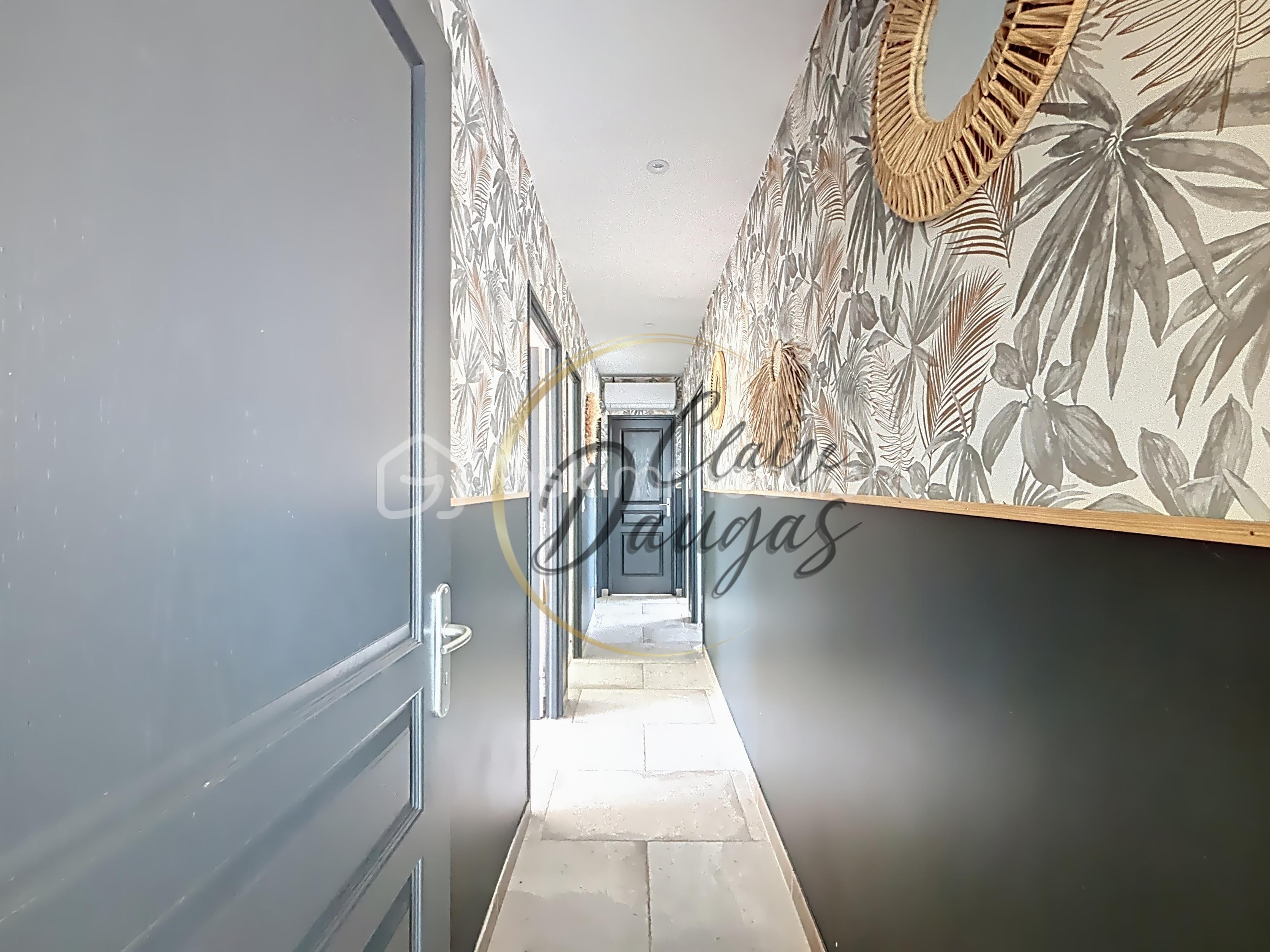 Maison de 118 m² - roullens_00115.jpeg