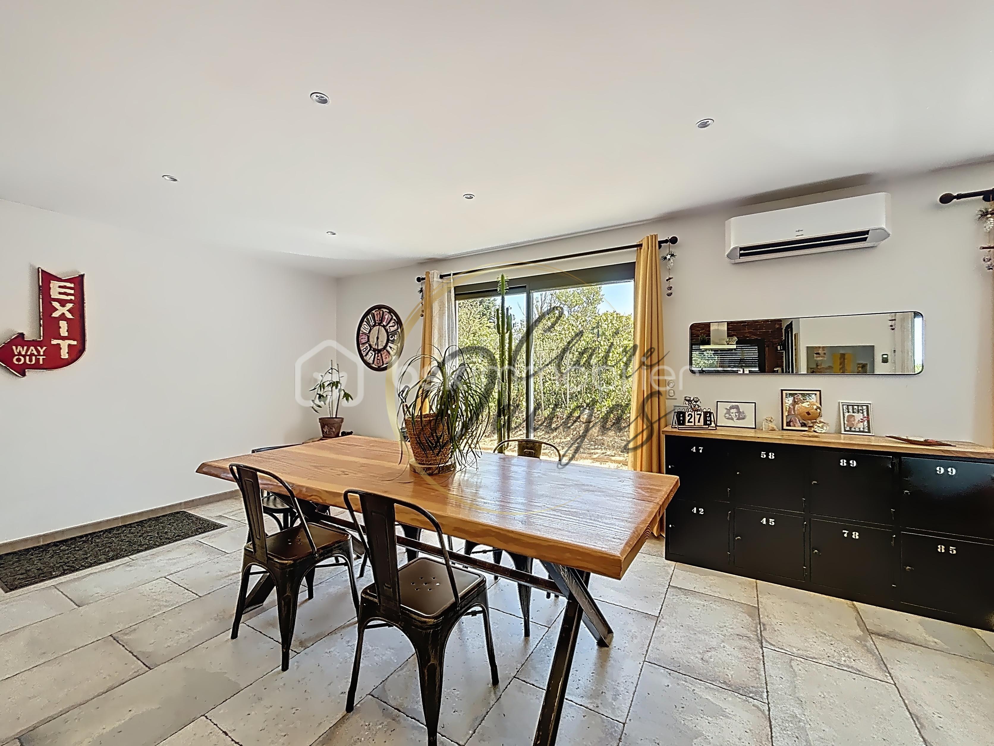 Maison de 118 m² - roullens_00117.jpeg