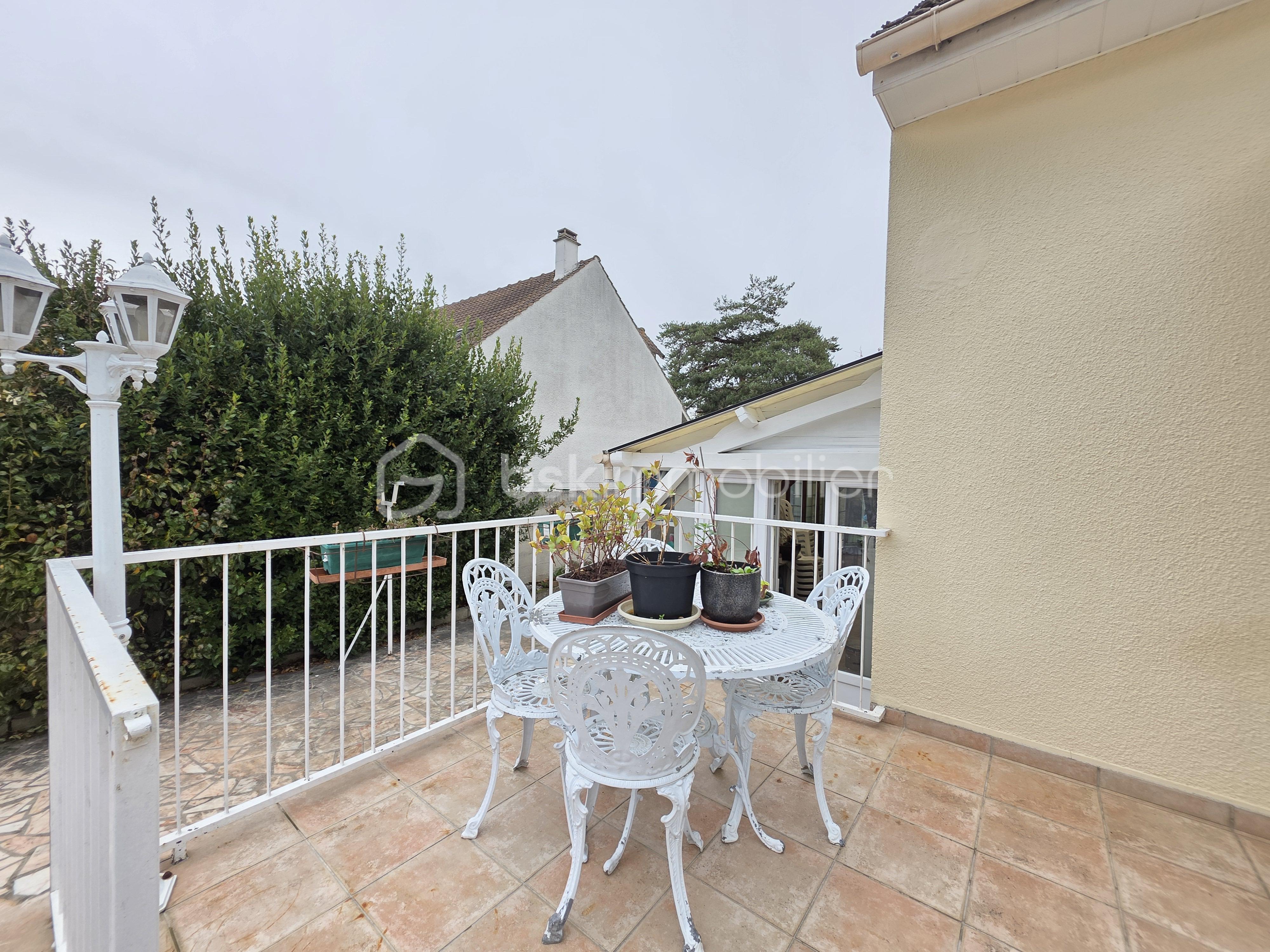 Maison de 190 m² - terrasse.jpeg