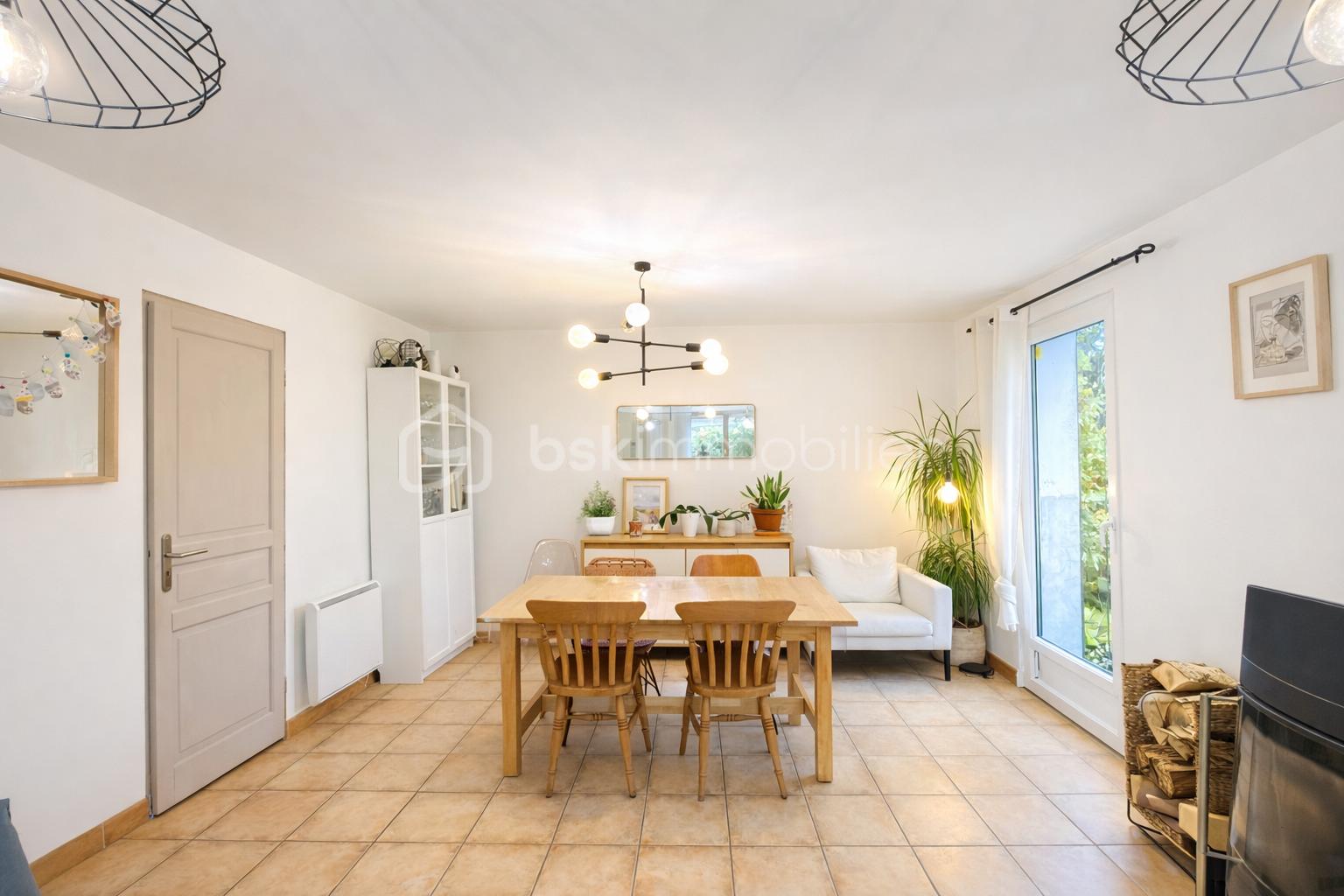 Maison de 105 m² - ChatGPT Image 28 janv. 2026, 17_29_28.png