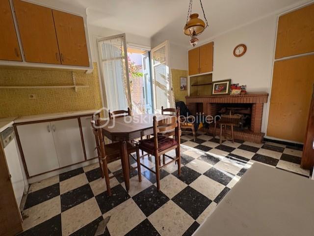 Maison de village de 86 m² - cuisine st feliu.jpg