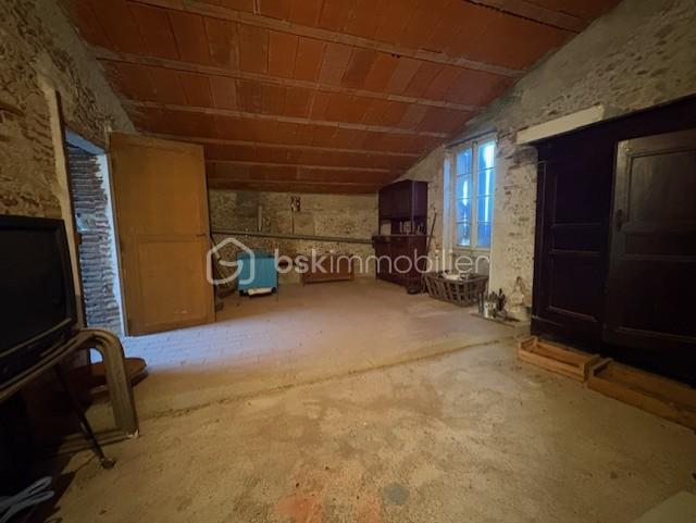 Maison de village de 86 m² - grenier amenageable 1.jpg