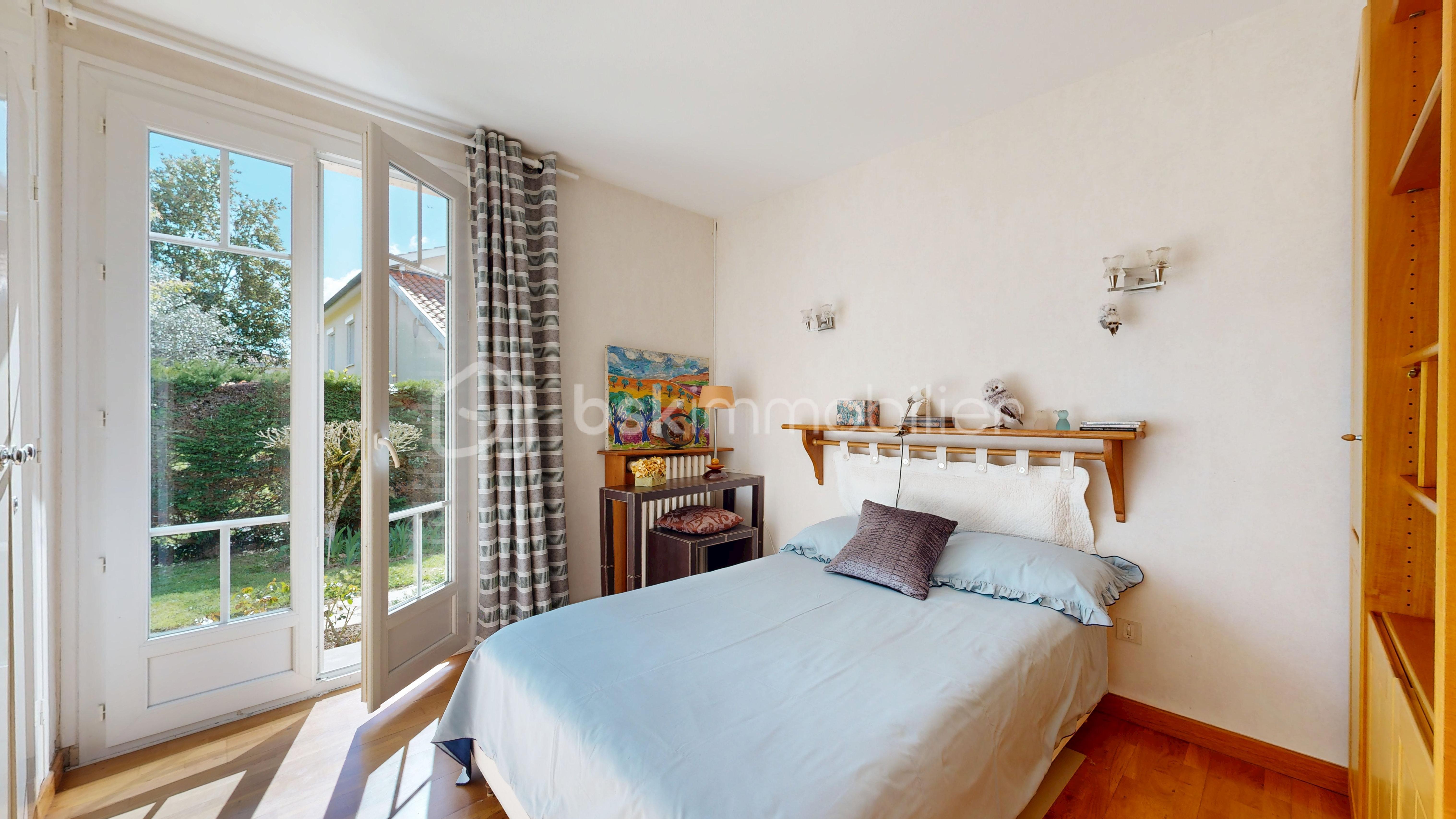 10 - Chambre2 (1).jpg