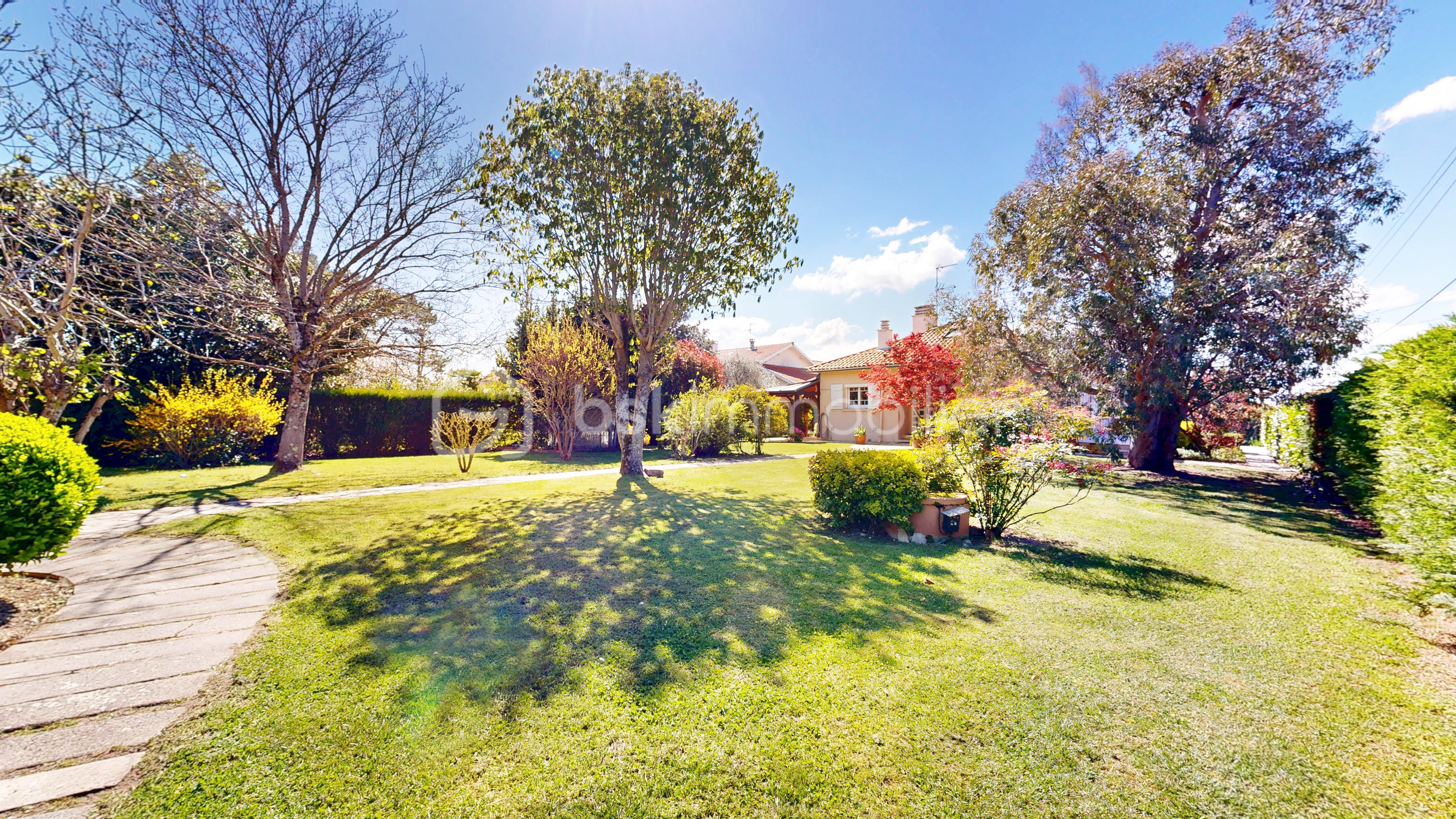 01 - Extérieur (44).jpg