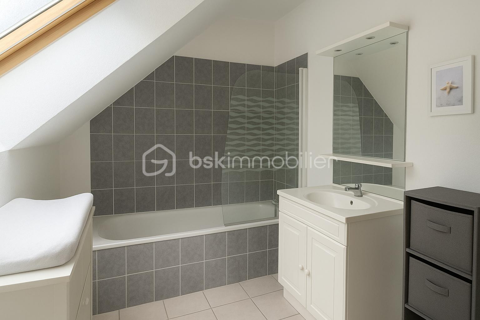 Maison de 104 m² - 1000025176.png