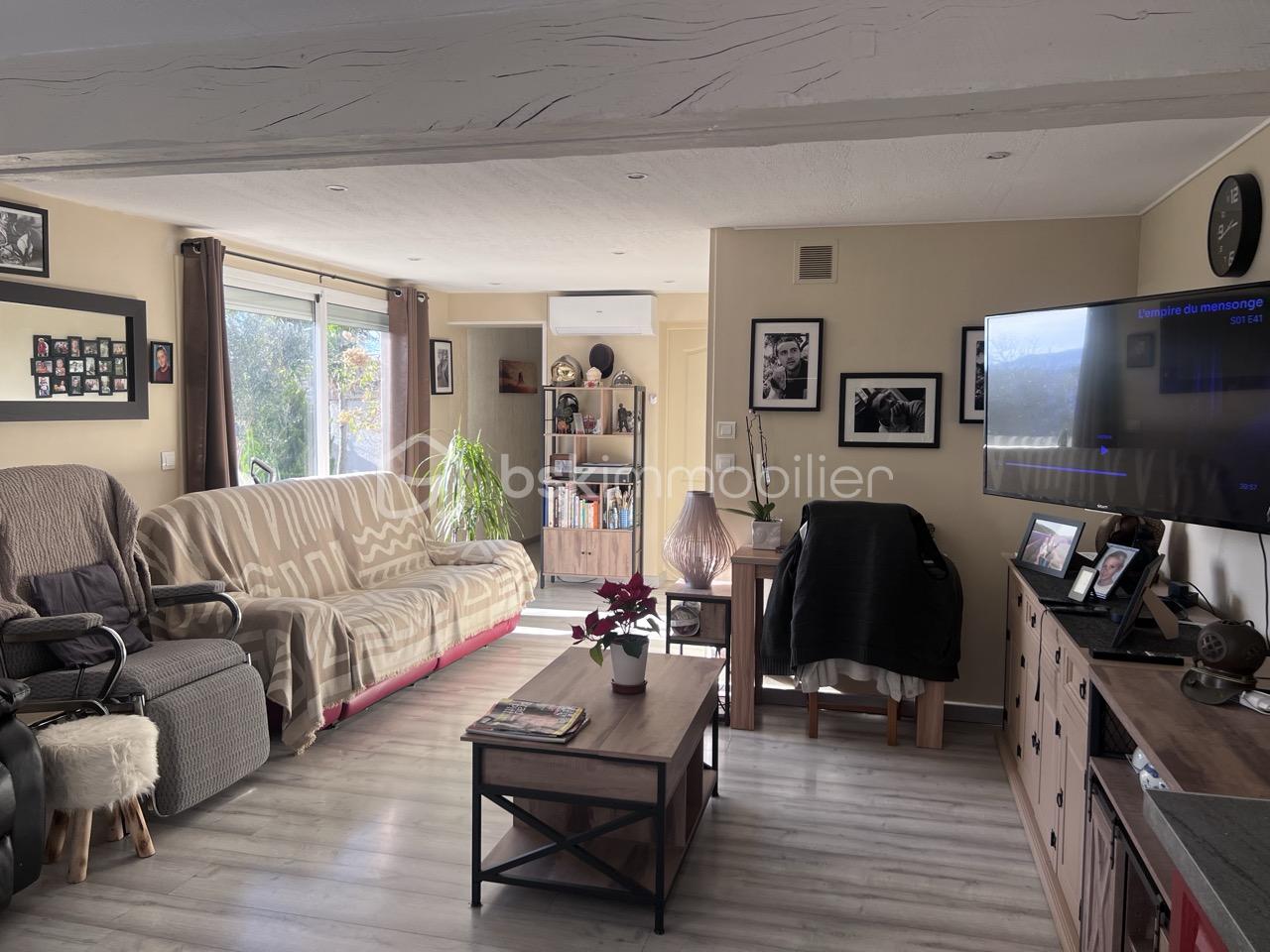 Maison de 120 m² - salon 1.jpeg