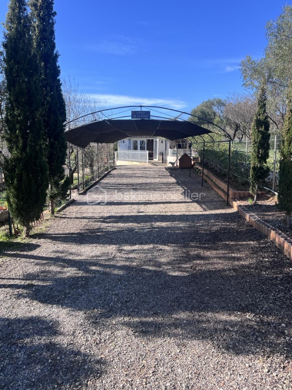 Maison de 120 m² - allée.jpeg