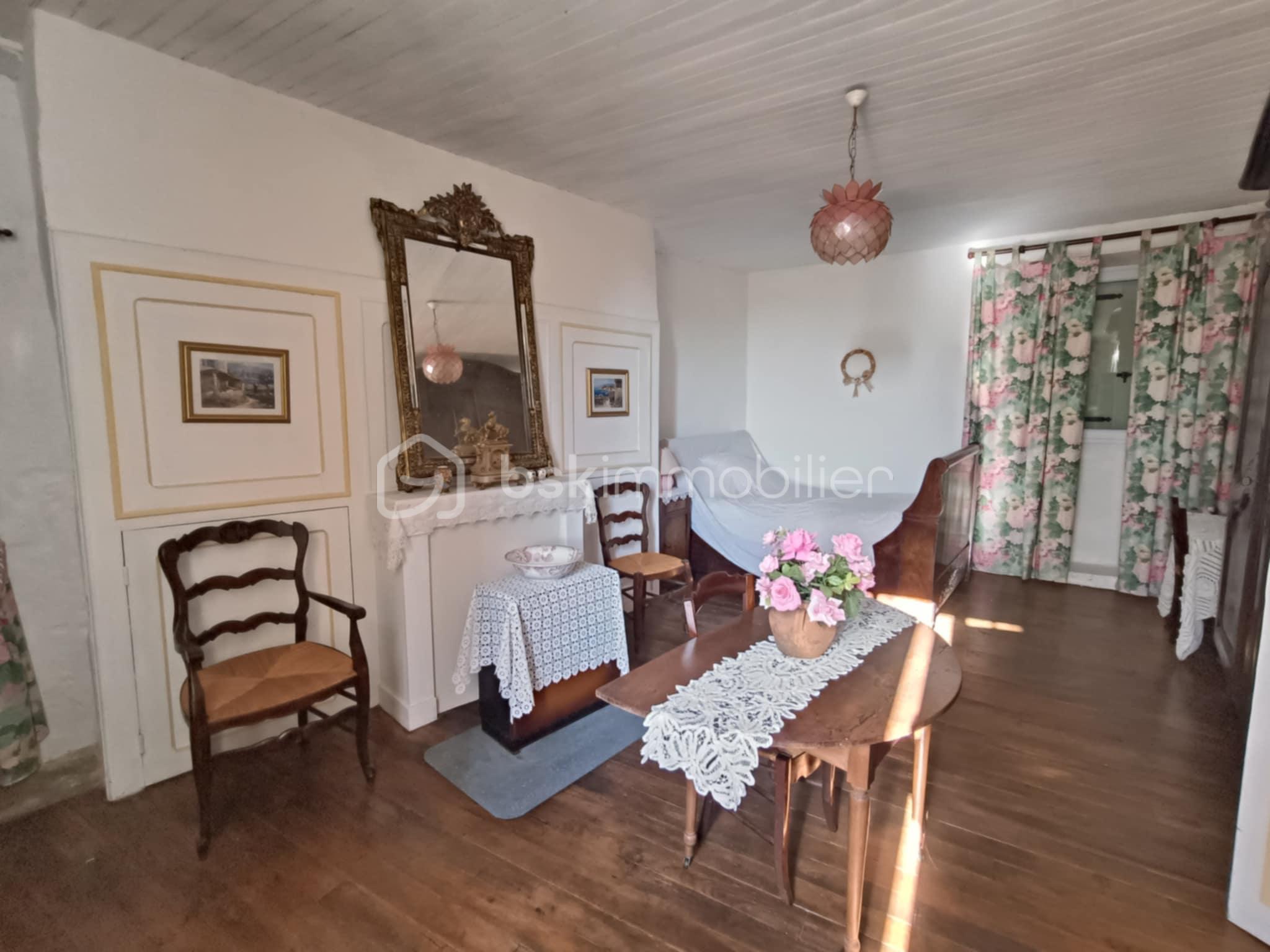 Maison traditionnelle de 114 m² - f61958bb-bef8-4740-8bae-f04d69f6a8e3.jpg