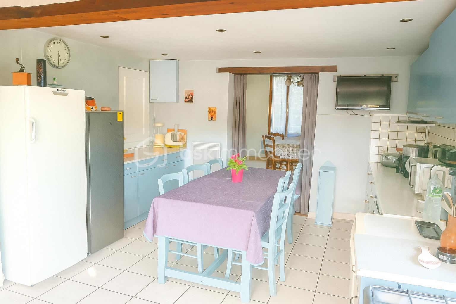 Maison ancienne de 120,98 m² - photo cuisine.png