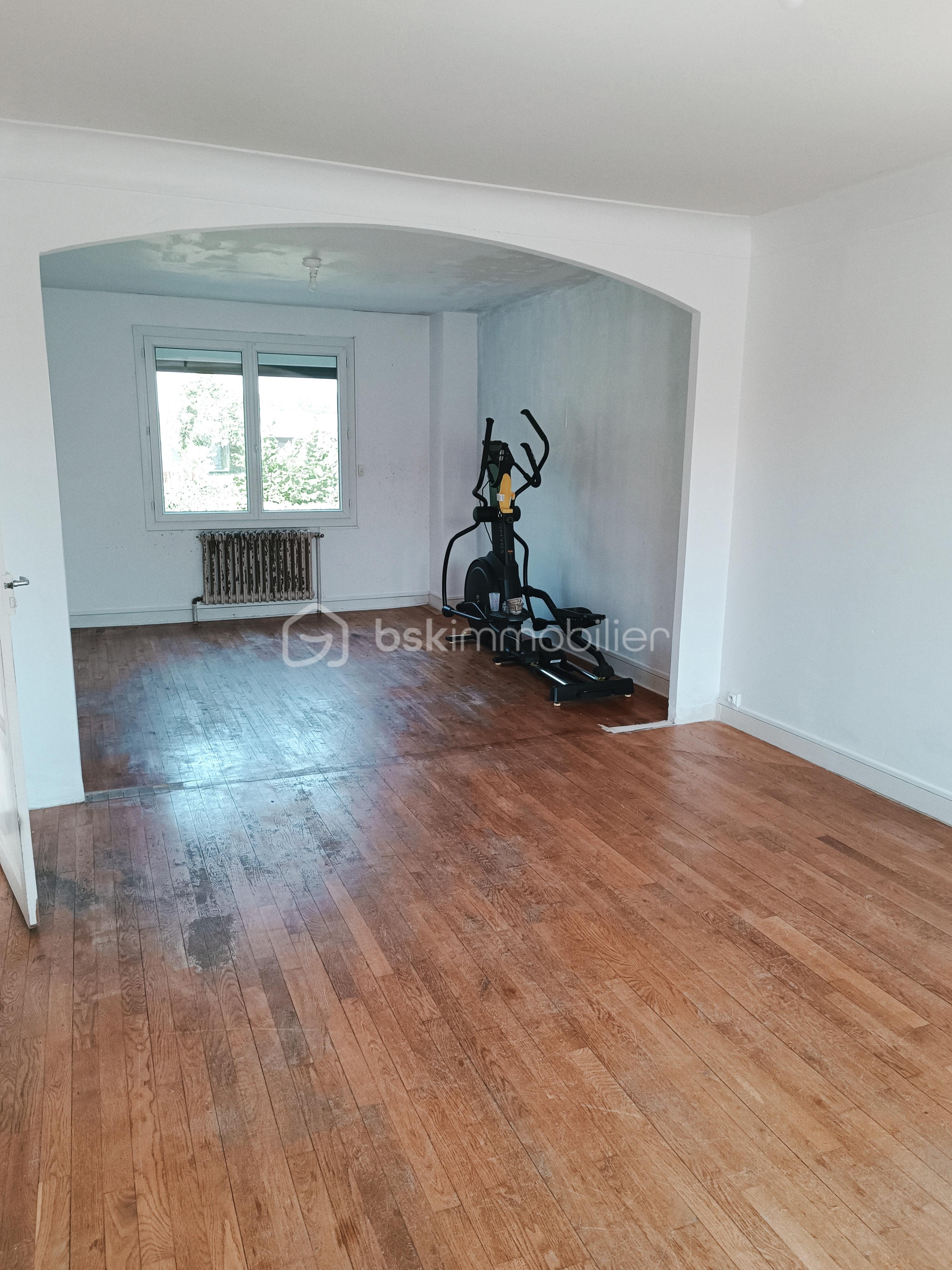 Maison de 115 m² - 1755271427905.jpg