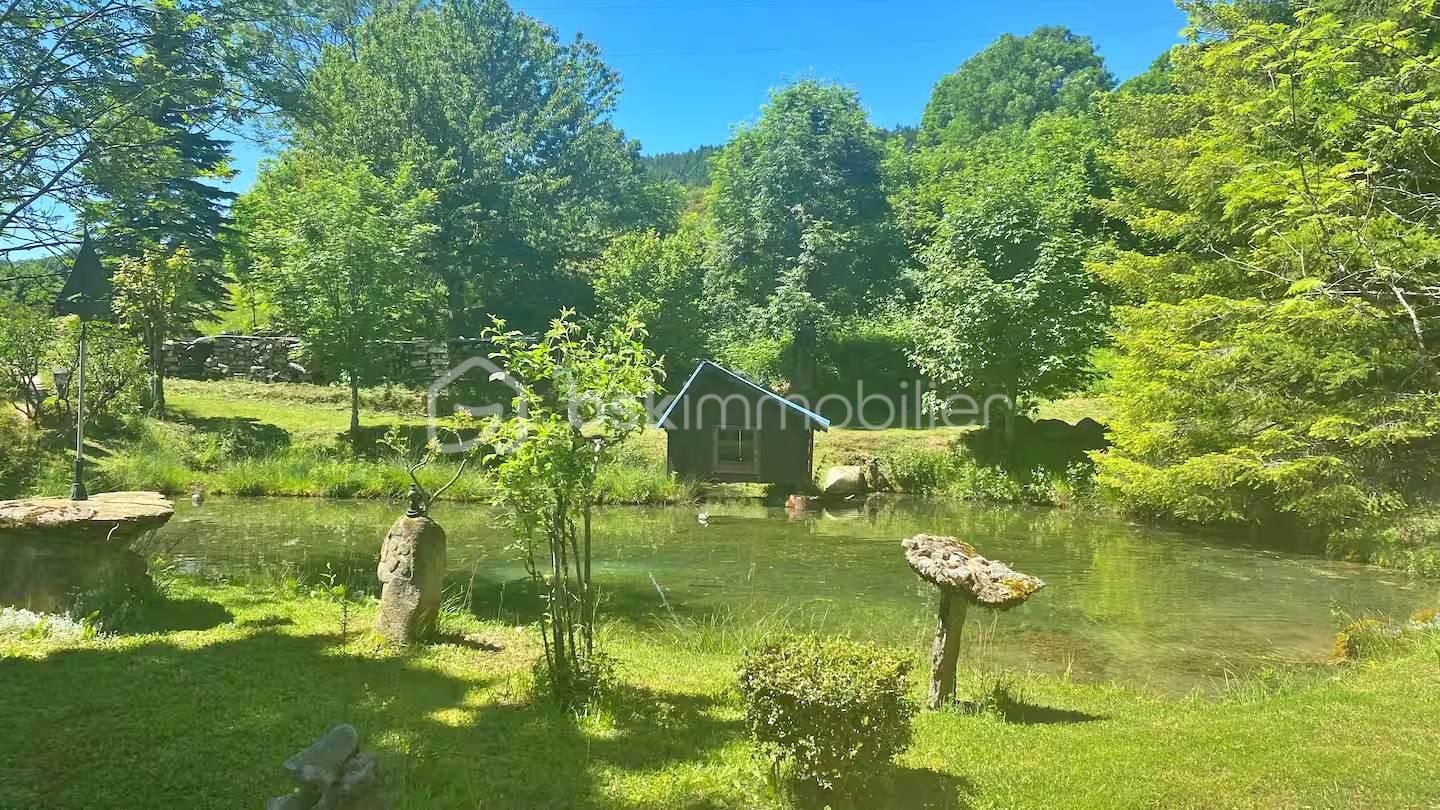 Maison de 138 m² - 123cacb6-04cb-4298-b389-7f293f1ab375.jpg