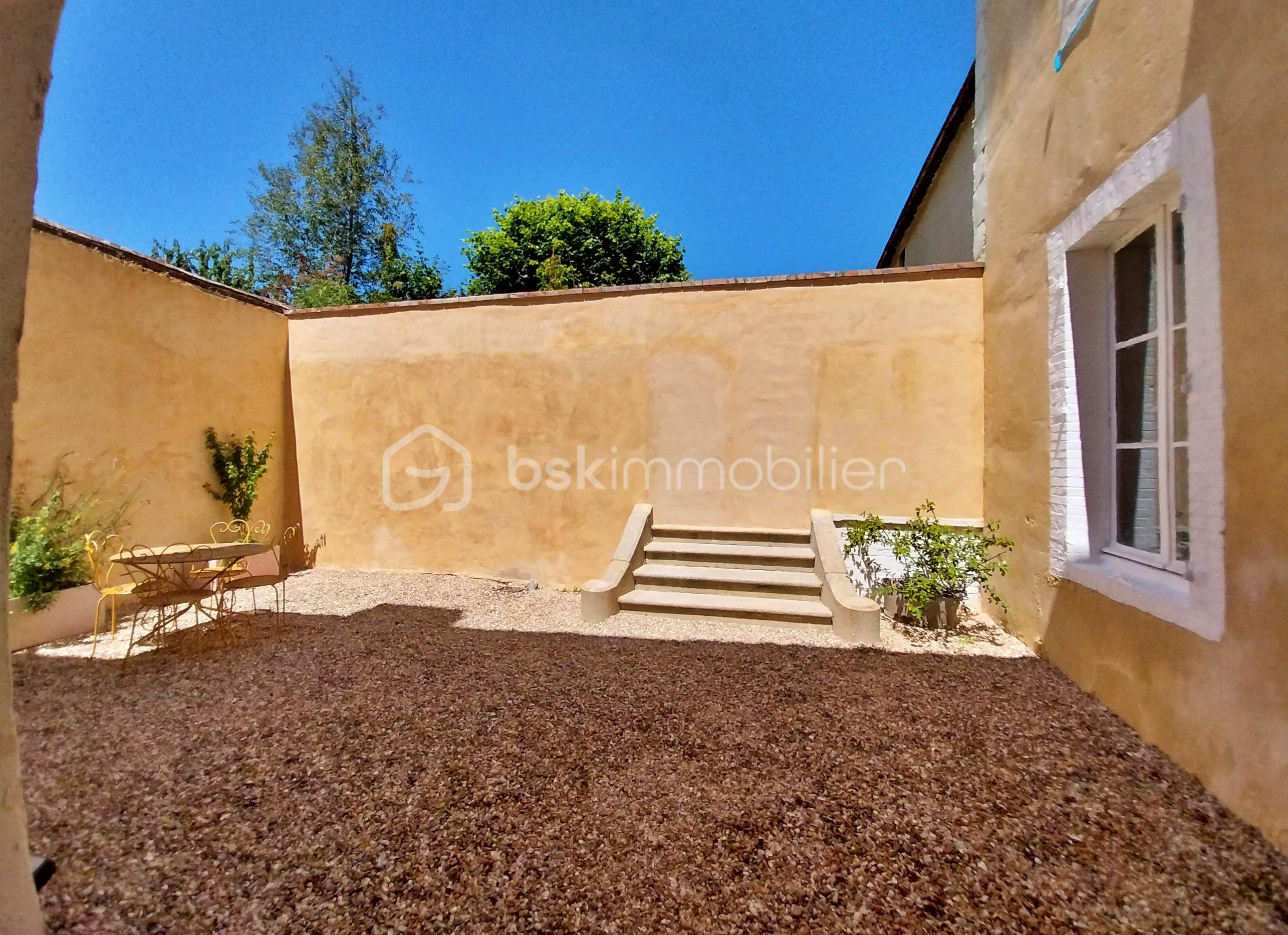 Maison de maitre de 233 m² - 20250711_140414.jpg