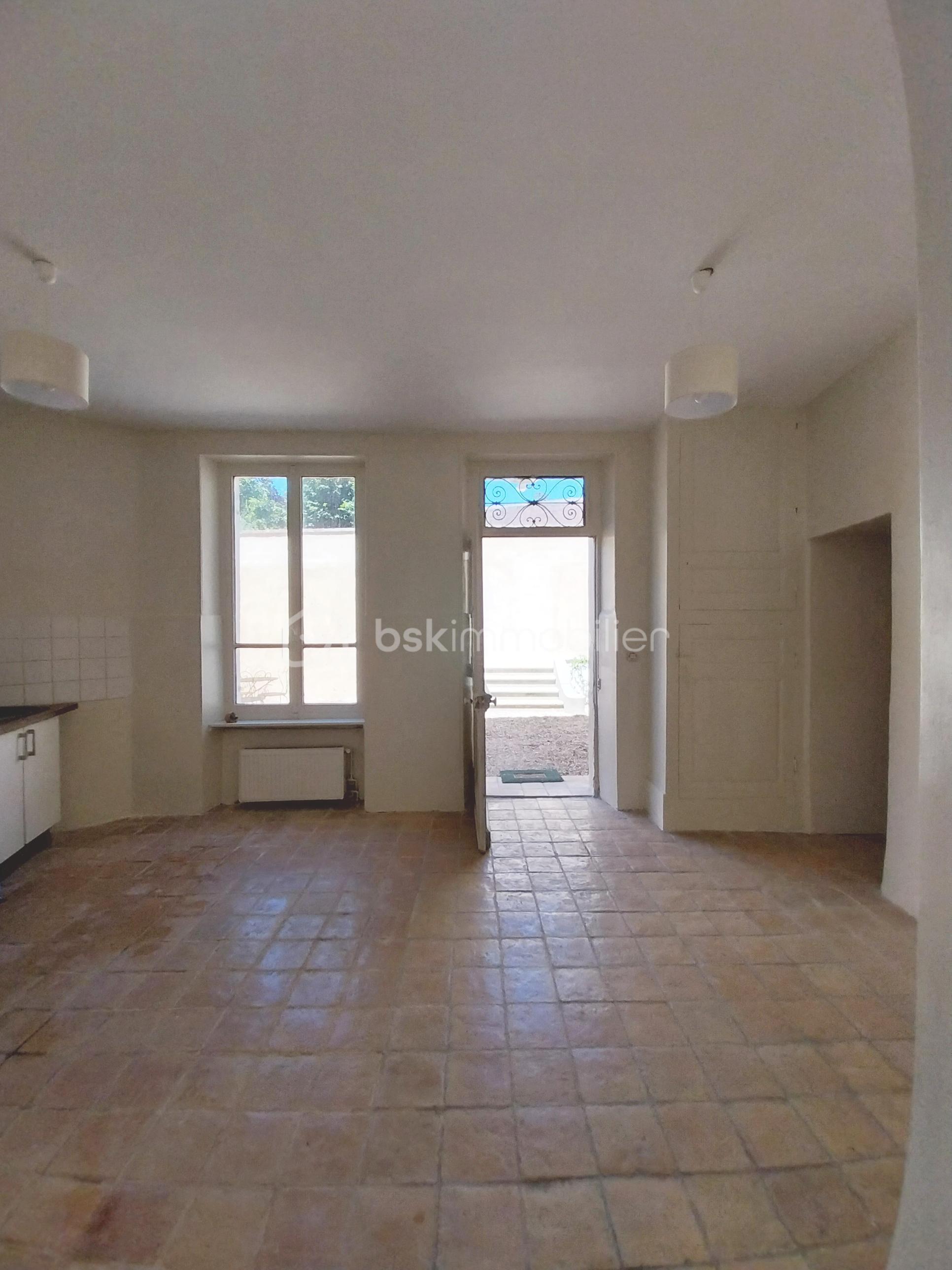 Maison de maitre de 233 m² - 20250711_140349.jpg