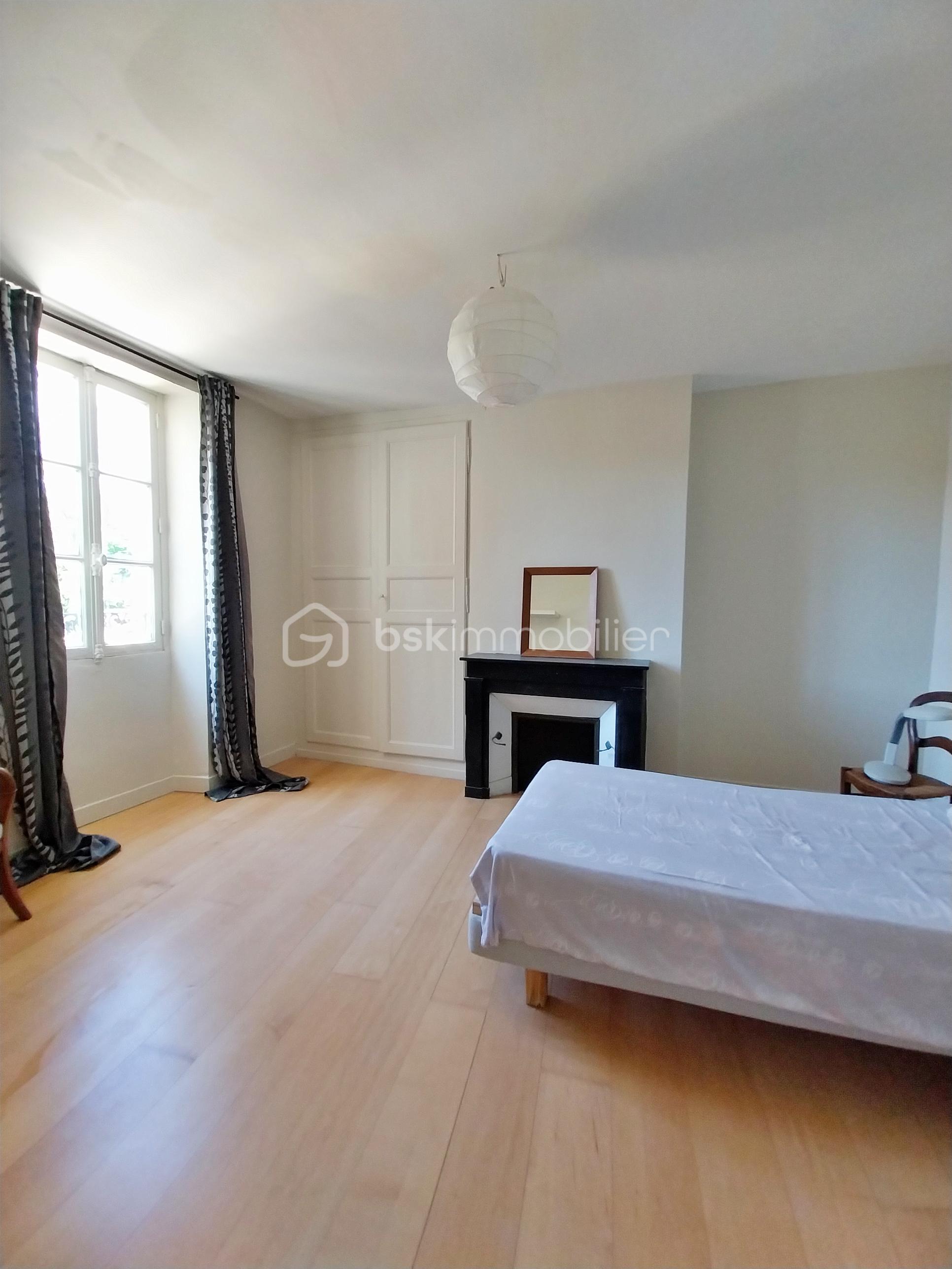 Maison de maitre de 233 m² - 20250711_140745.jpg