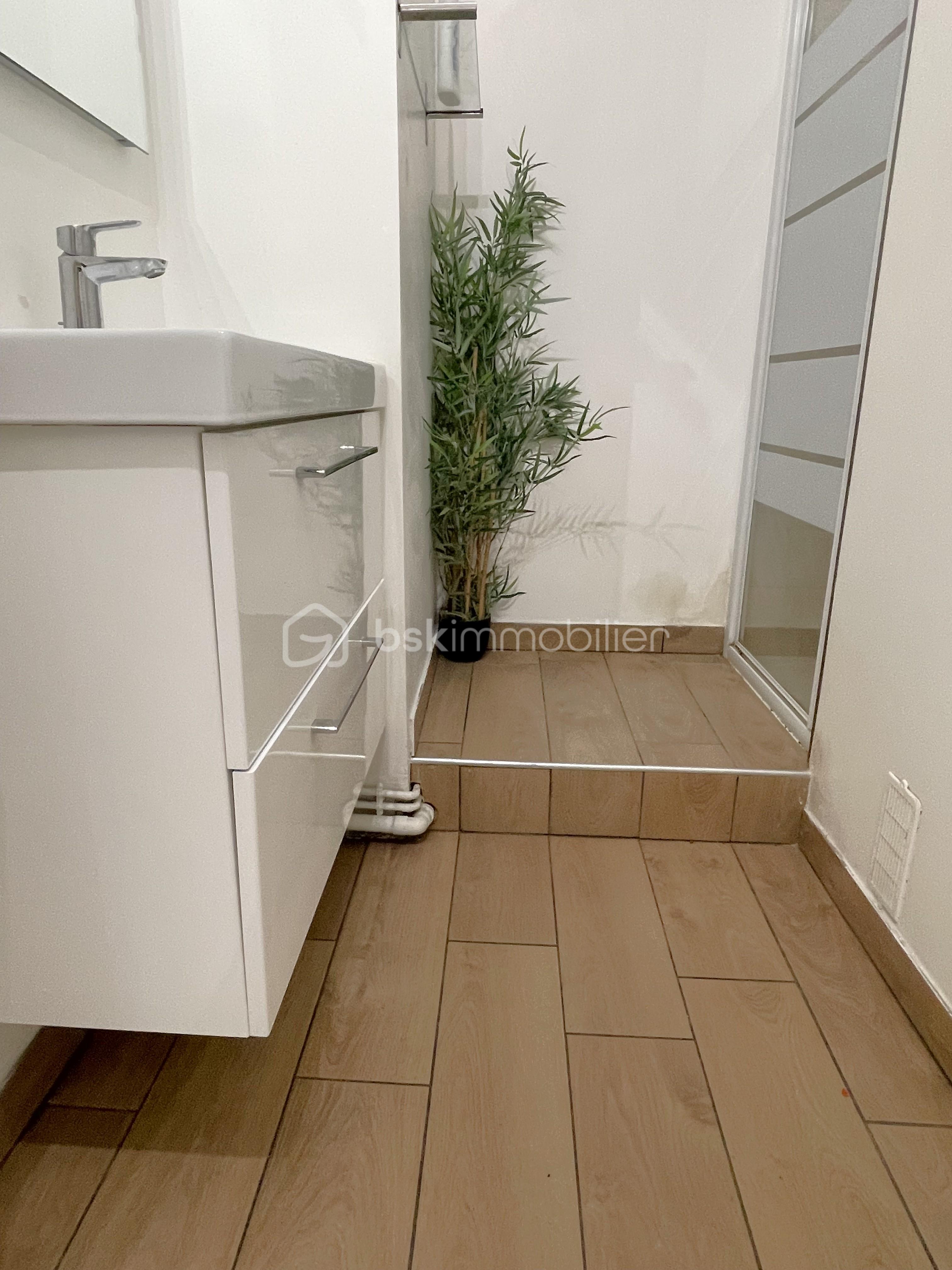 Studette de 12 m² - IMG_0648.JPG