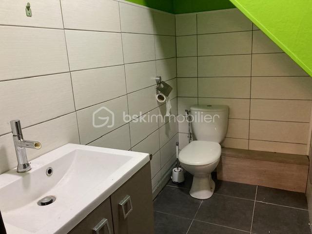 Local d activites de 204 m² - IMG_1403.jpg