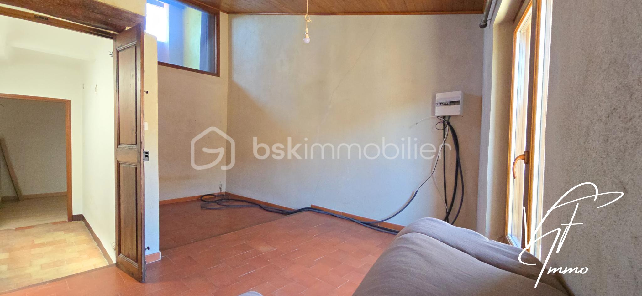 Maison de village de 111,88 m² - 13.png