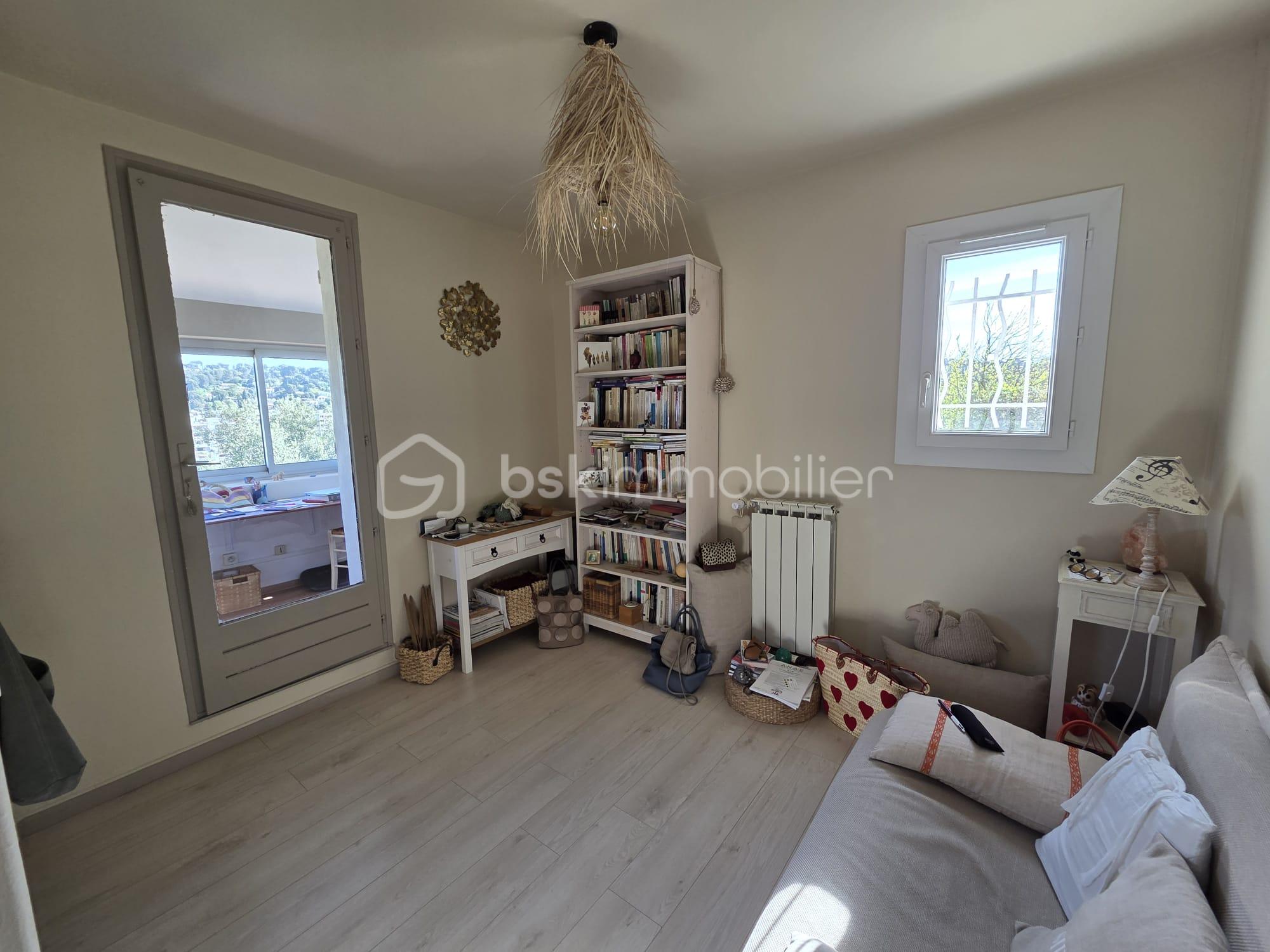 WhatsApp Image 2026-04-17 at 09.49.57 (2).jpeg