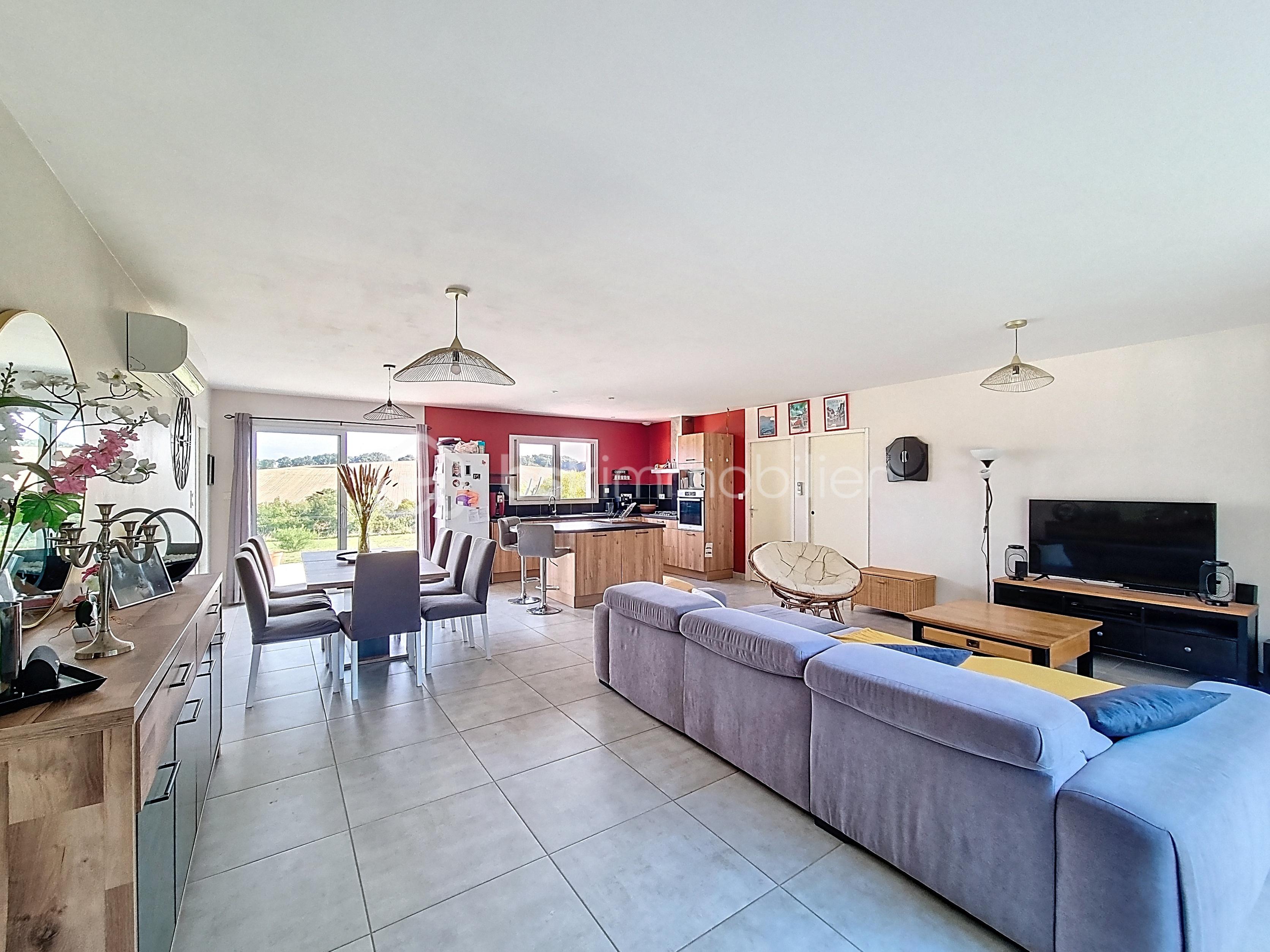 Maison contemporaine de 150 m² - rouillan_00005.jpg