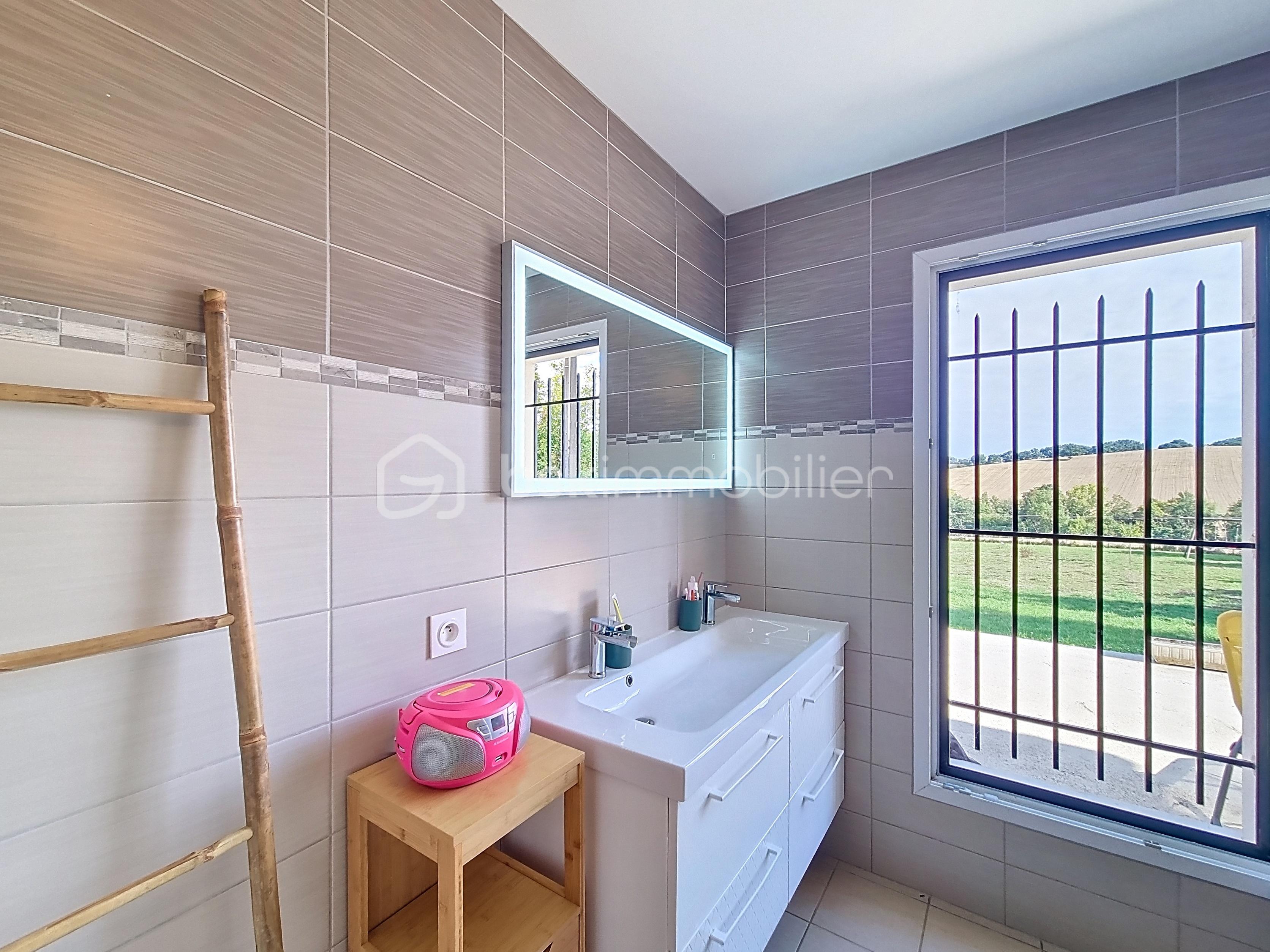 Maison contemporaine de 150 m² - rouillan_00014.jpg
