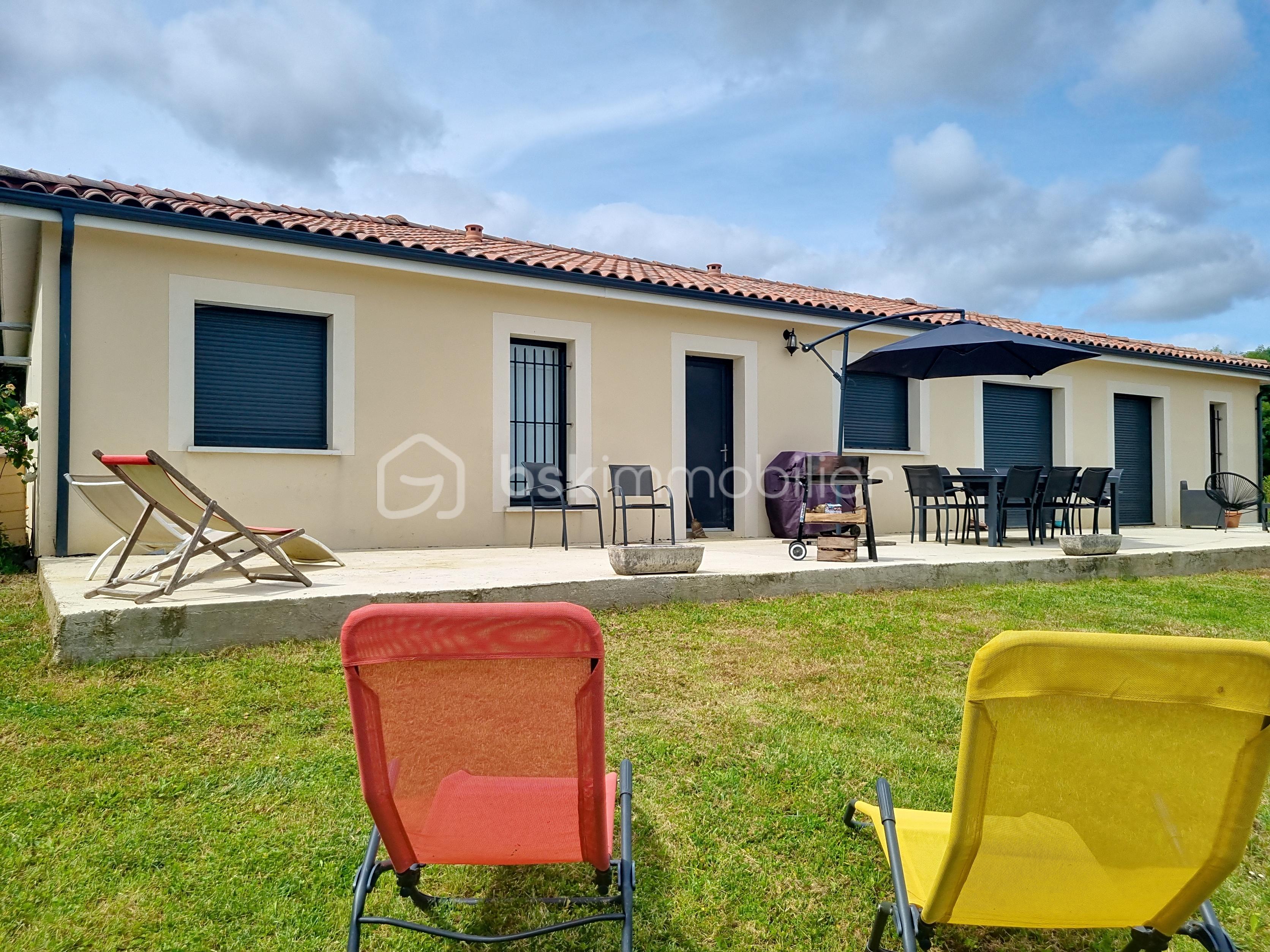 Maison contemporaine de 150 m² - rouillan_00004.jpg