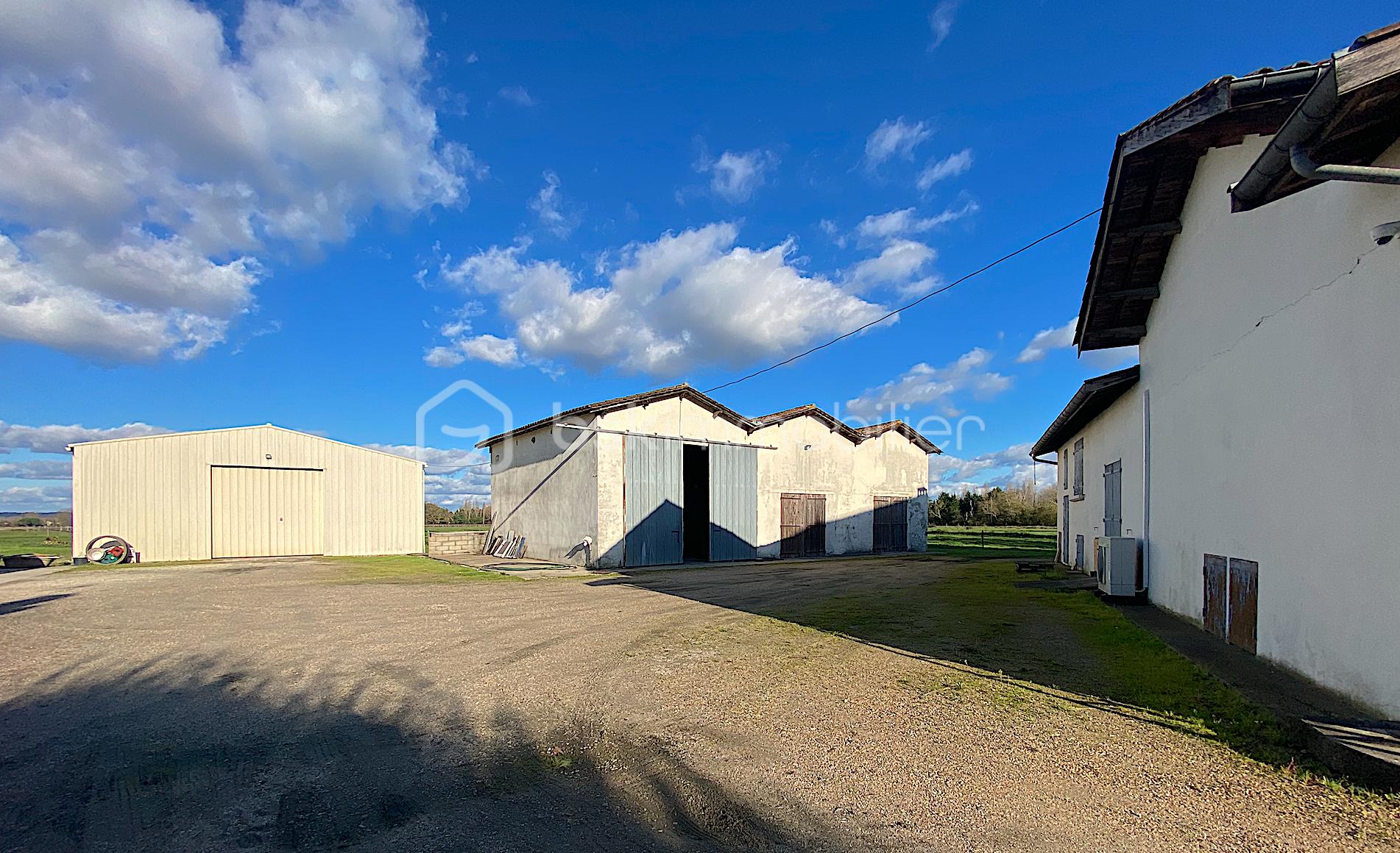 Chateau de 462 m² - Capture d’écran 2025-12-21 à 16.37.59.png