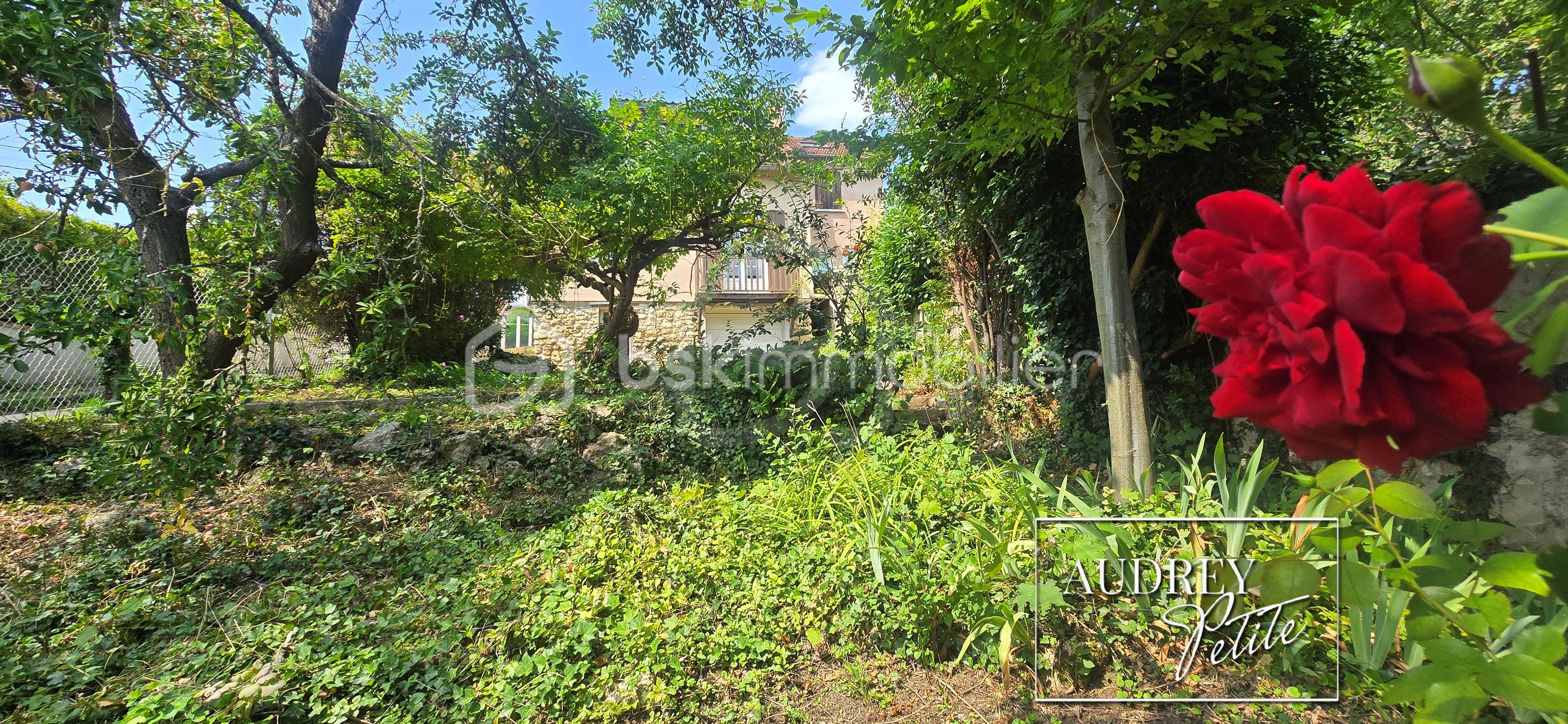 Maison de 111 m² - Jardin 1.jpg