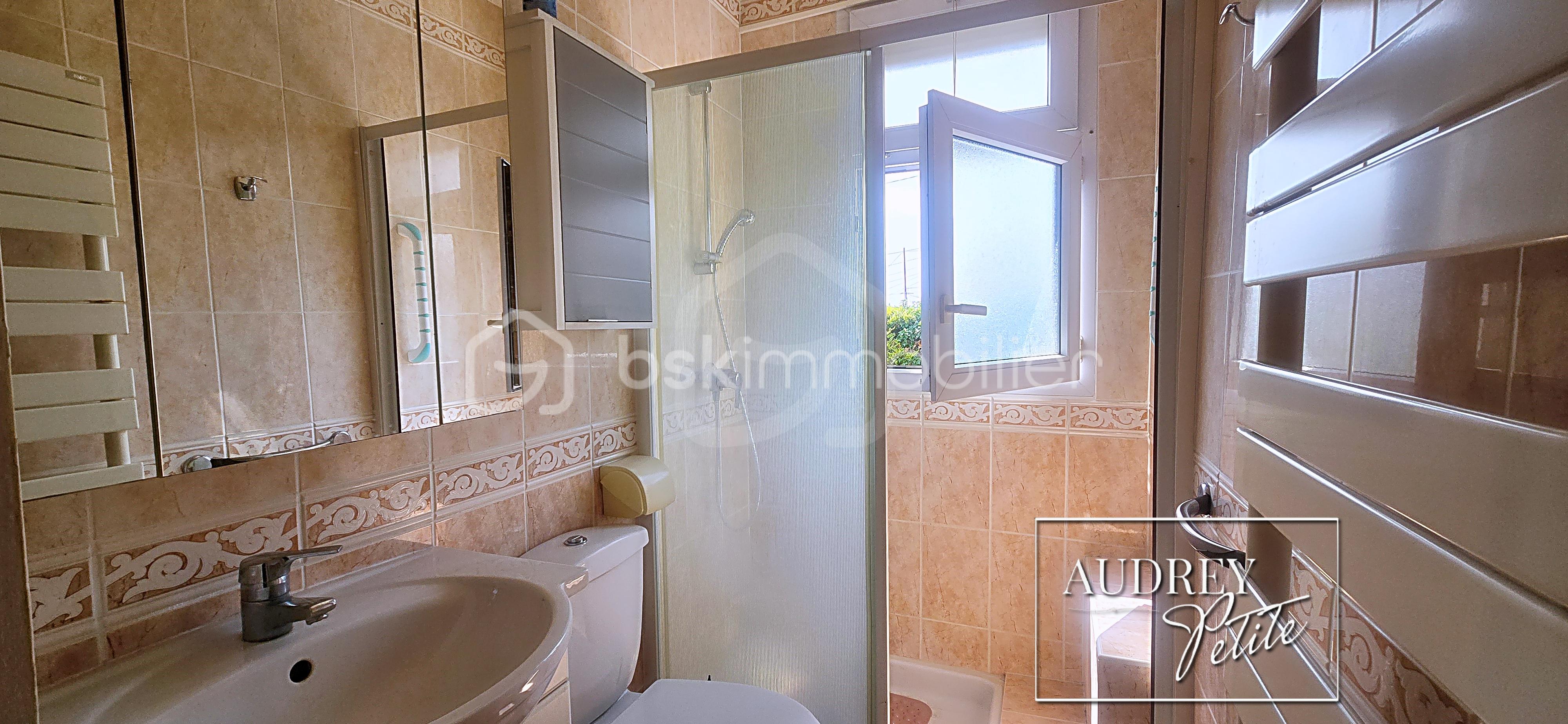 Maison de 111 m² - SDE 0.jpg