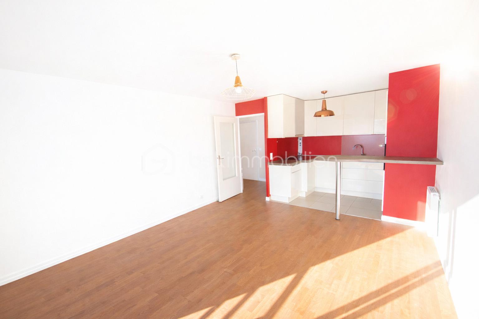 ChatGPT Image 3 mars 2026, 23_42_53.png