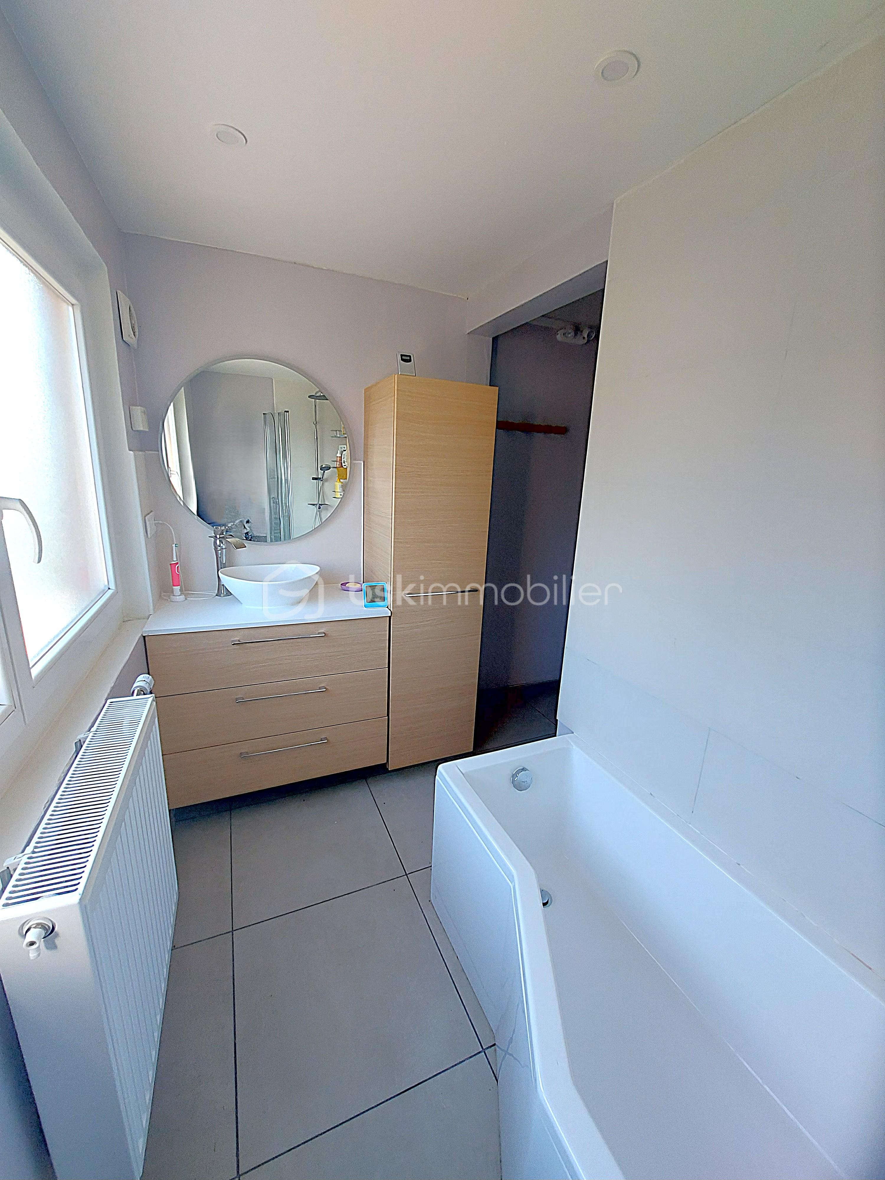Maison jumelee de 100 m² - 15.jpg