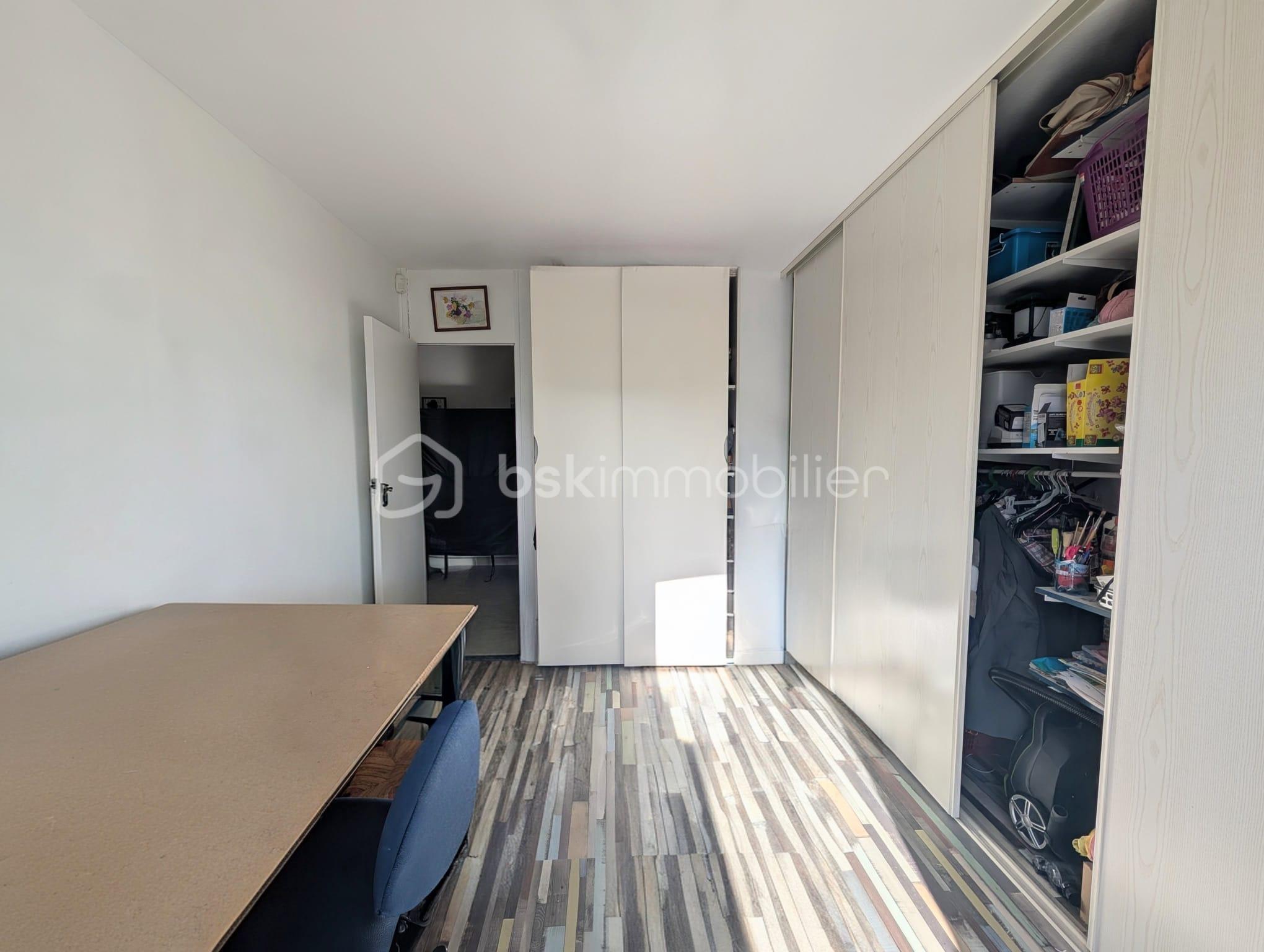 bureau dressing fenetre.jpeg