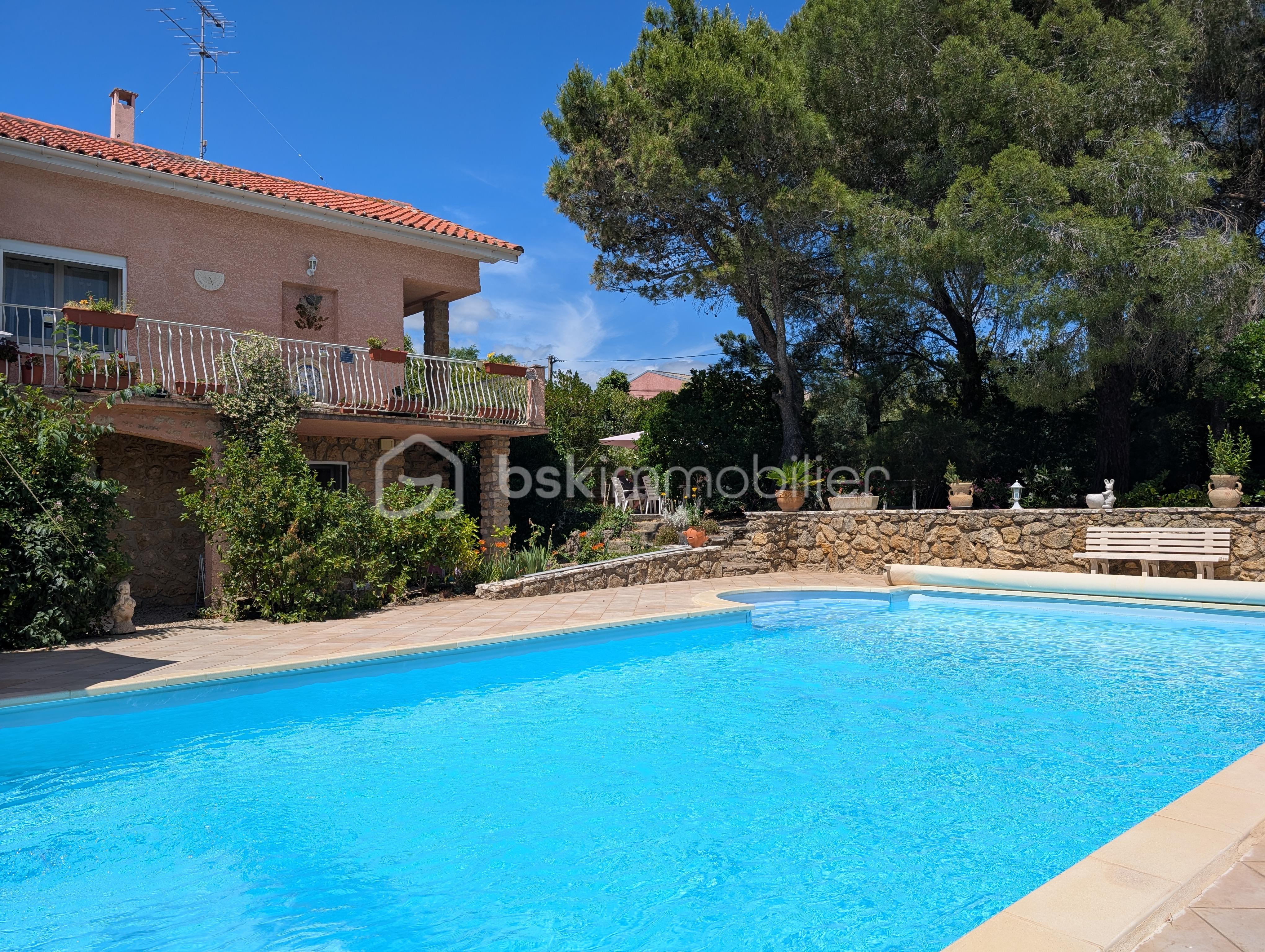 Maison 7 pièces 177 m² · à Laurens · 177 m² · 409 000 €