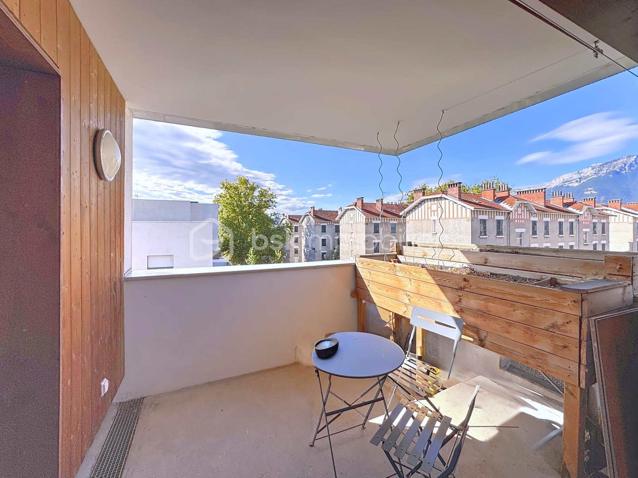 Appartement de 69,05 m² - terrasse 2.jpg