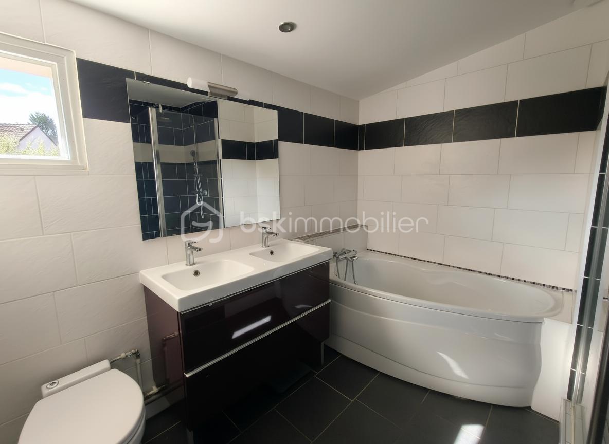 Maison de 89 m² - Salle de bain 2.jpg