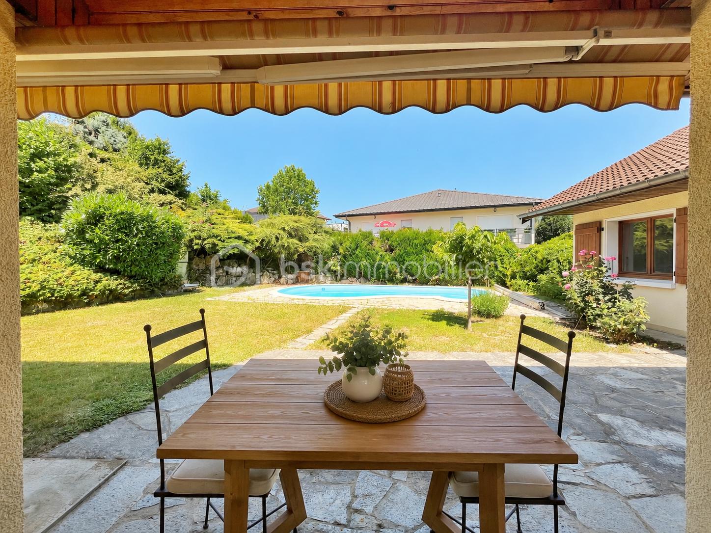 TABLE EXTERIEUR TERRASSE IA.png