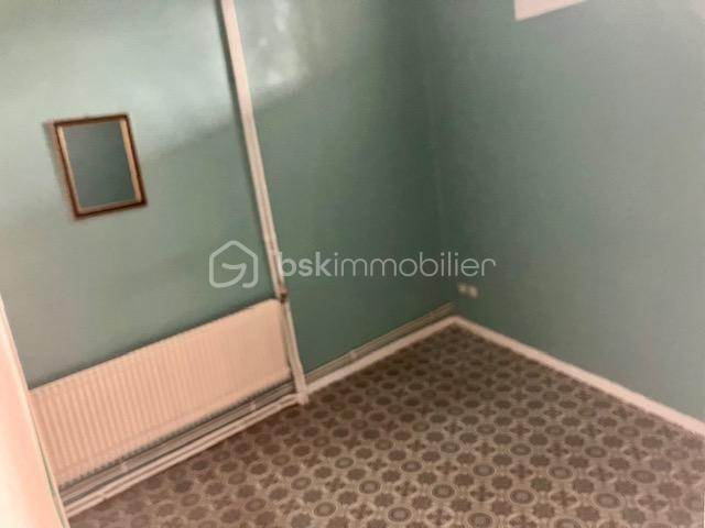 Appartement de 46 m² - sarfati RUE 4.jpg