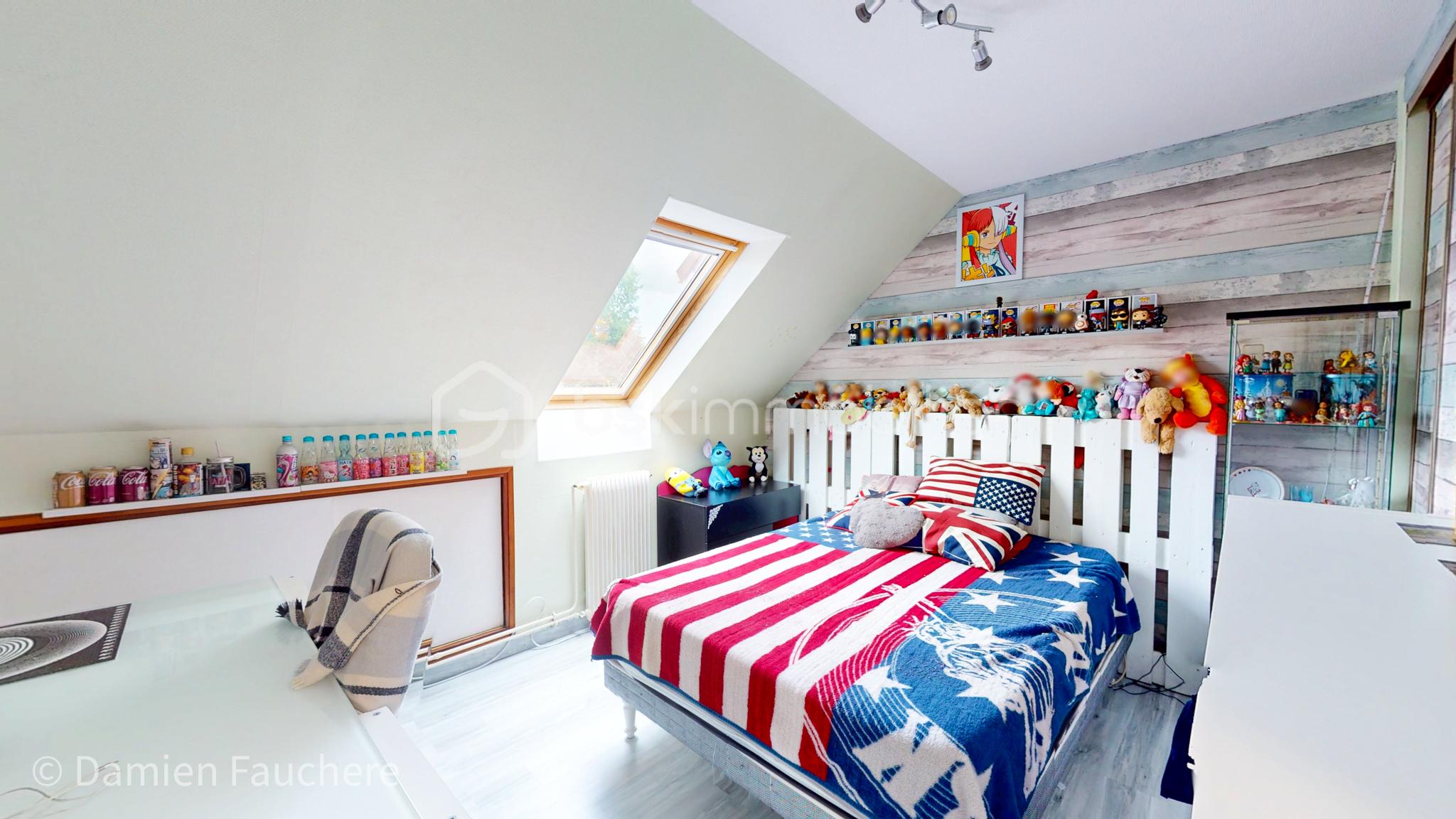 Maison de 120 m² - A-vendre-Maison-familiale-6-pieces-4-chambres-dans-le-quartier-recherche-de-Cesson-la-Foret-05052025_202523.jpg