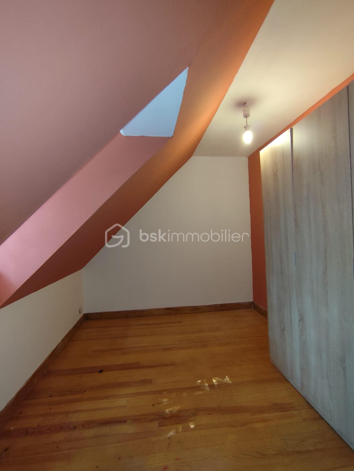 Maison en pierre de 102 m² - WhatsApp Image 2025-09-05 at 20.00.49 (3).jpeg