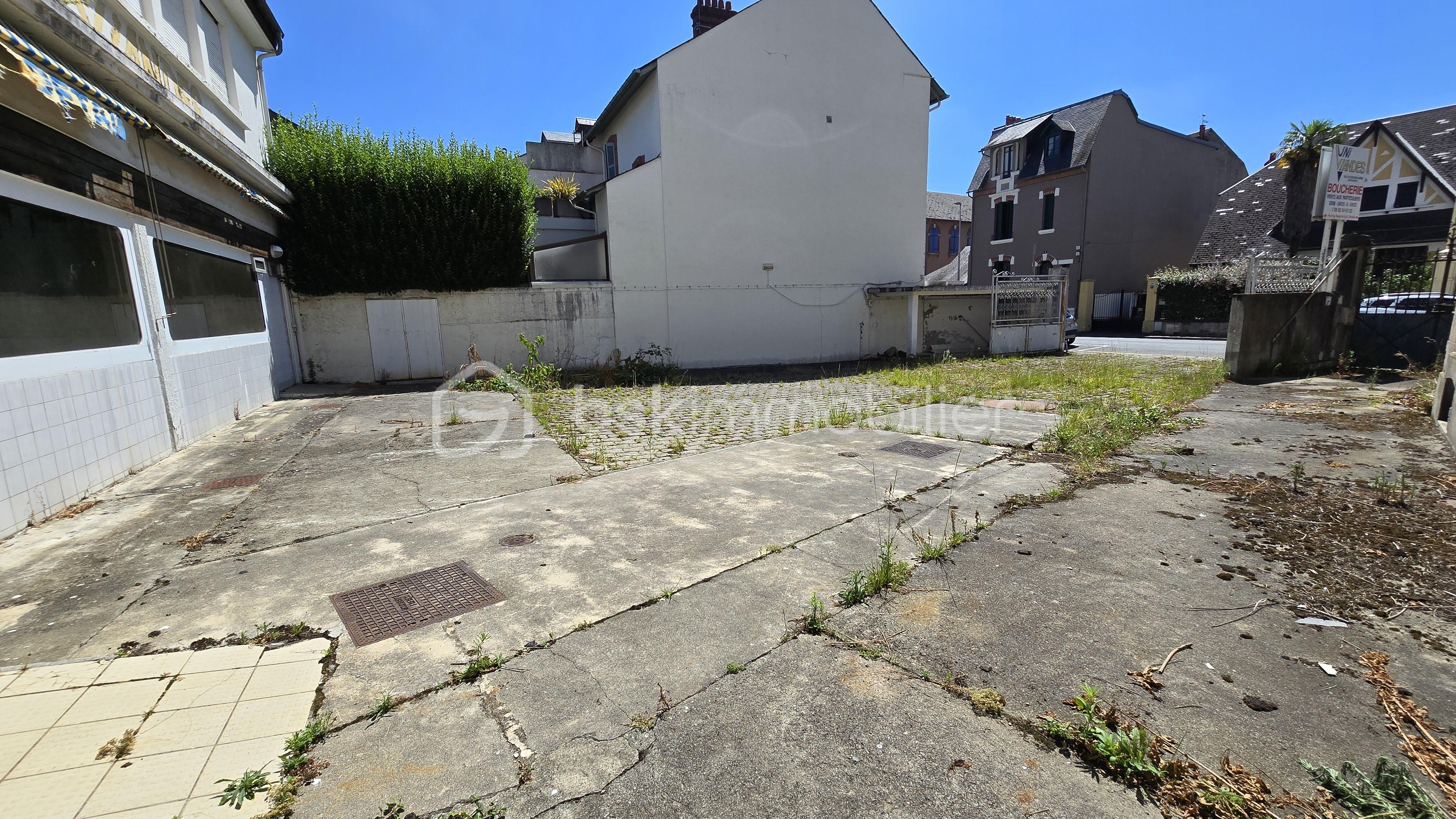 Immeuble de 555 m² - 20250716_124128.jpg