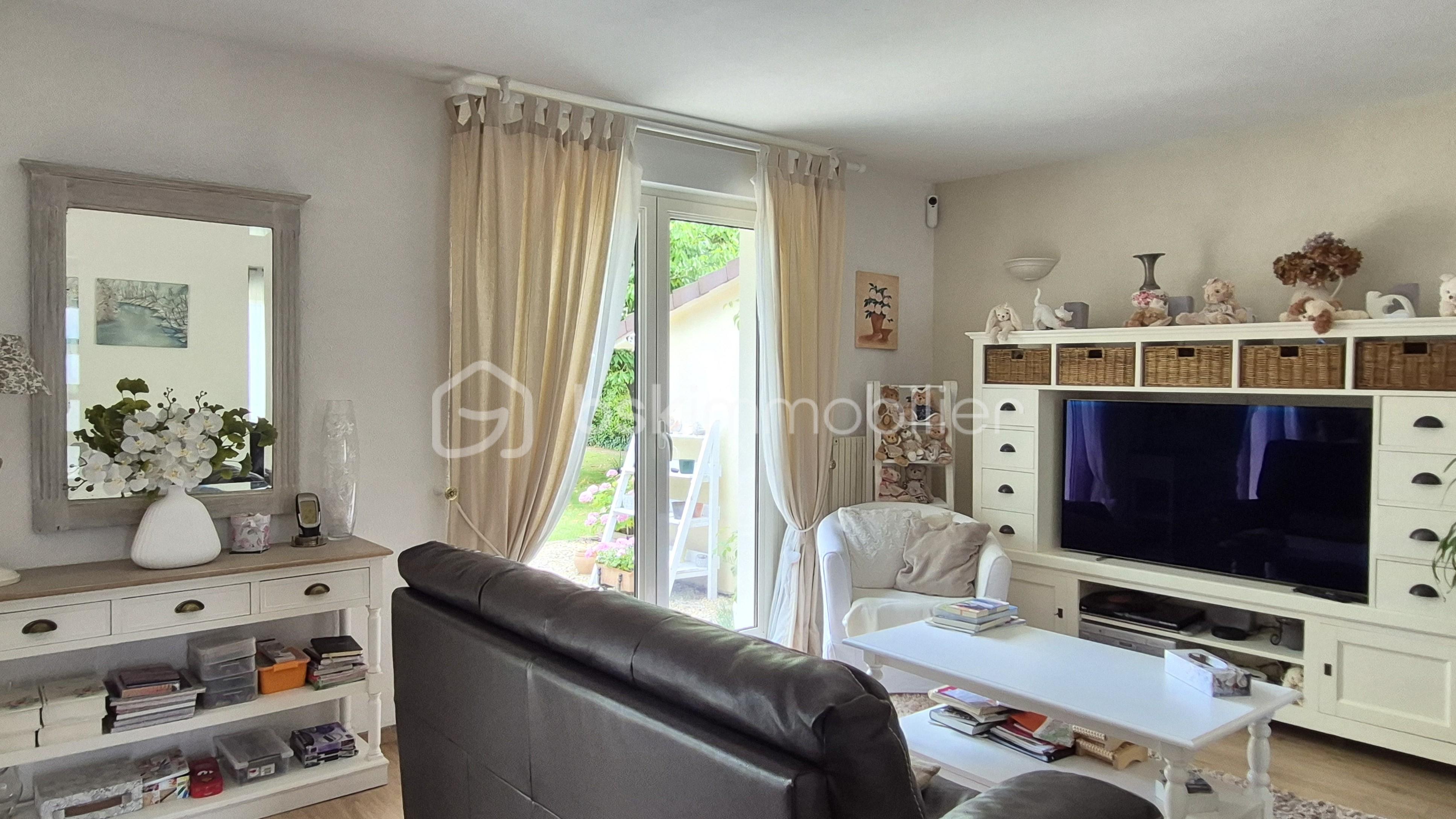 Maison de 131 m² - Salon.jpg