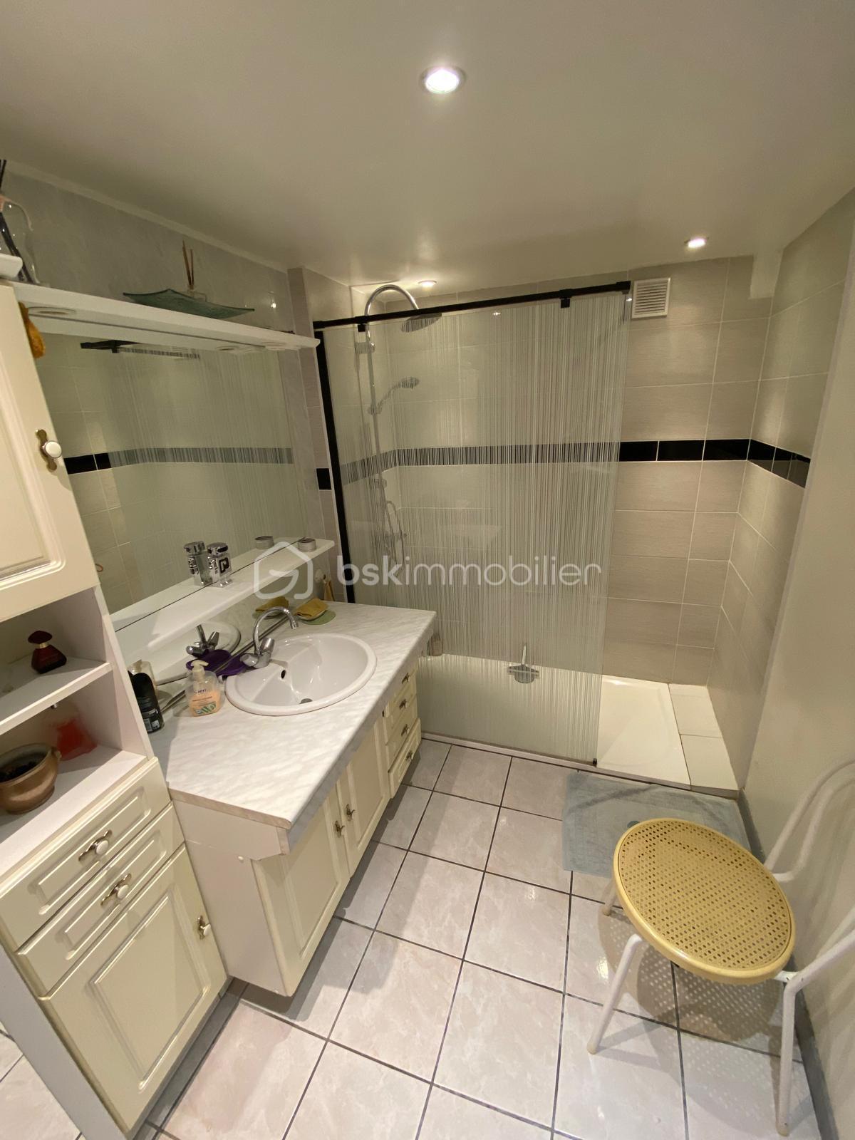 Corps de ferme de 194 m² - a7d23f5b-9e44-420b-aa9d-94e75e541e72.jpeg