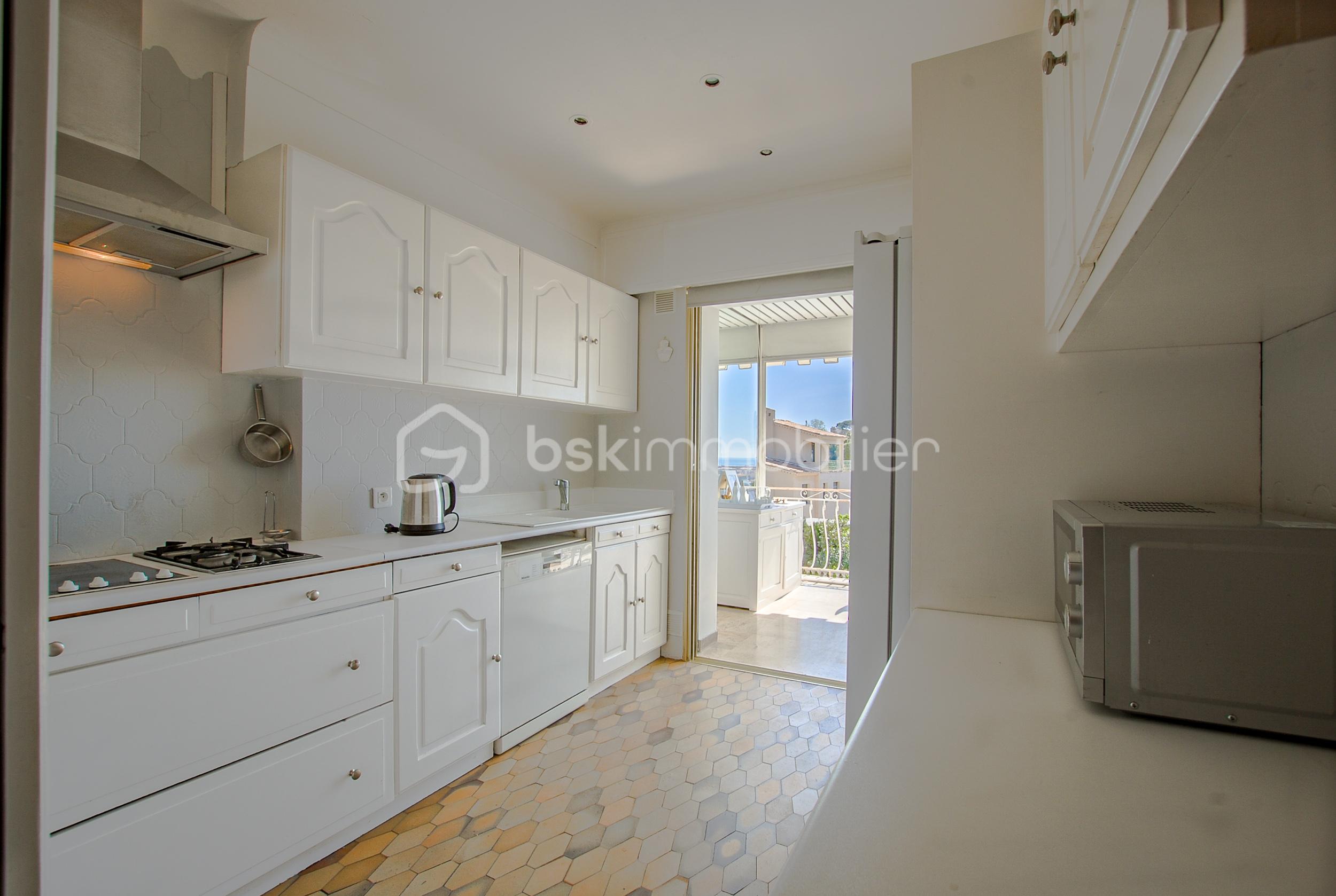 cuisine du haut .jpg