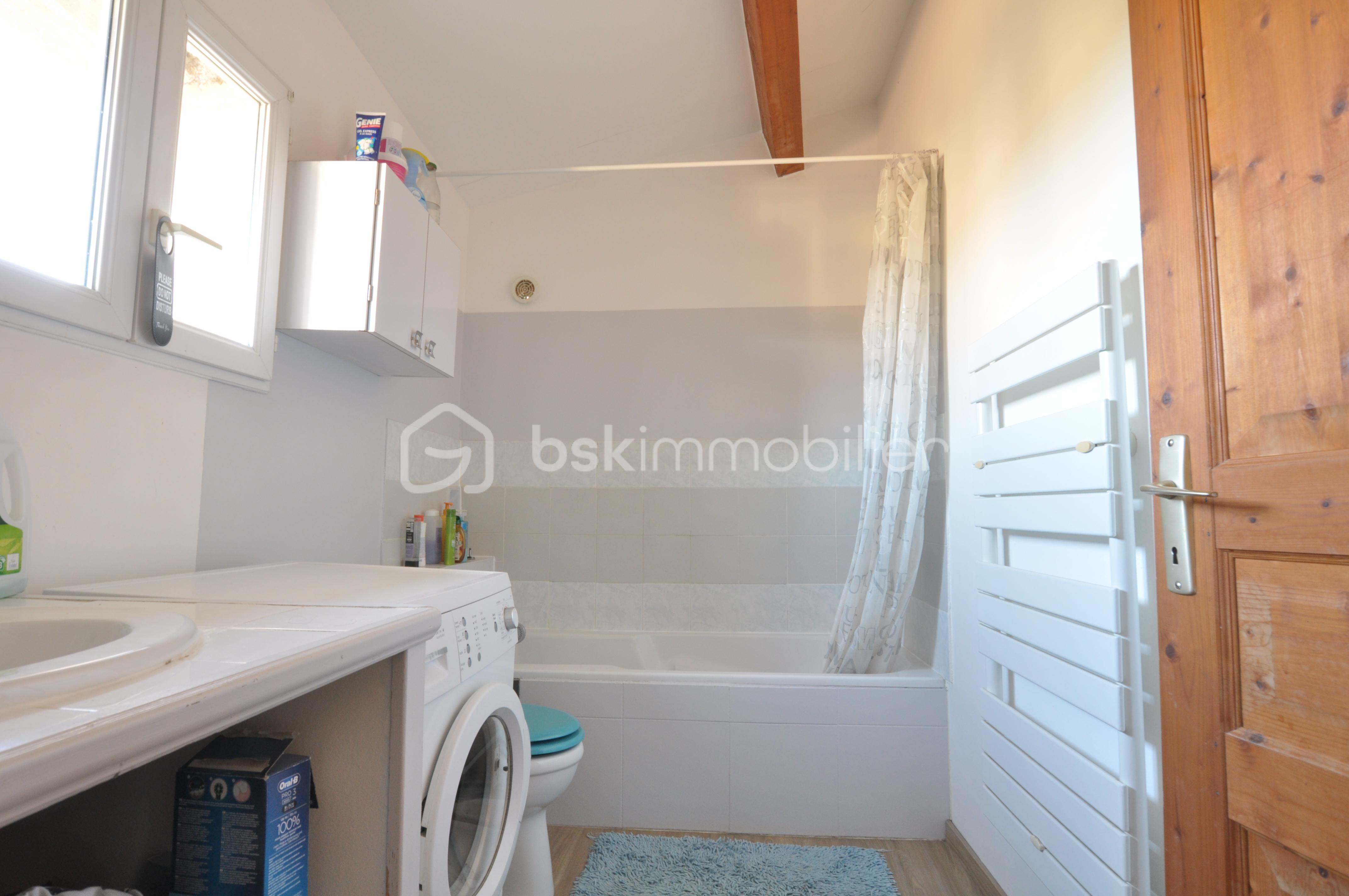 Immeuble mixte de 300 m² - DSC_2318.JPG