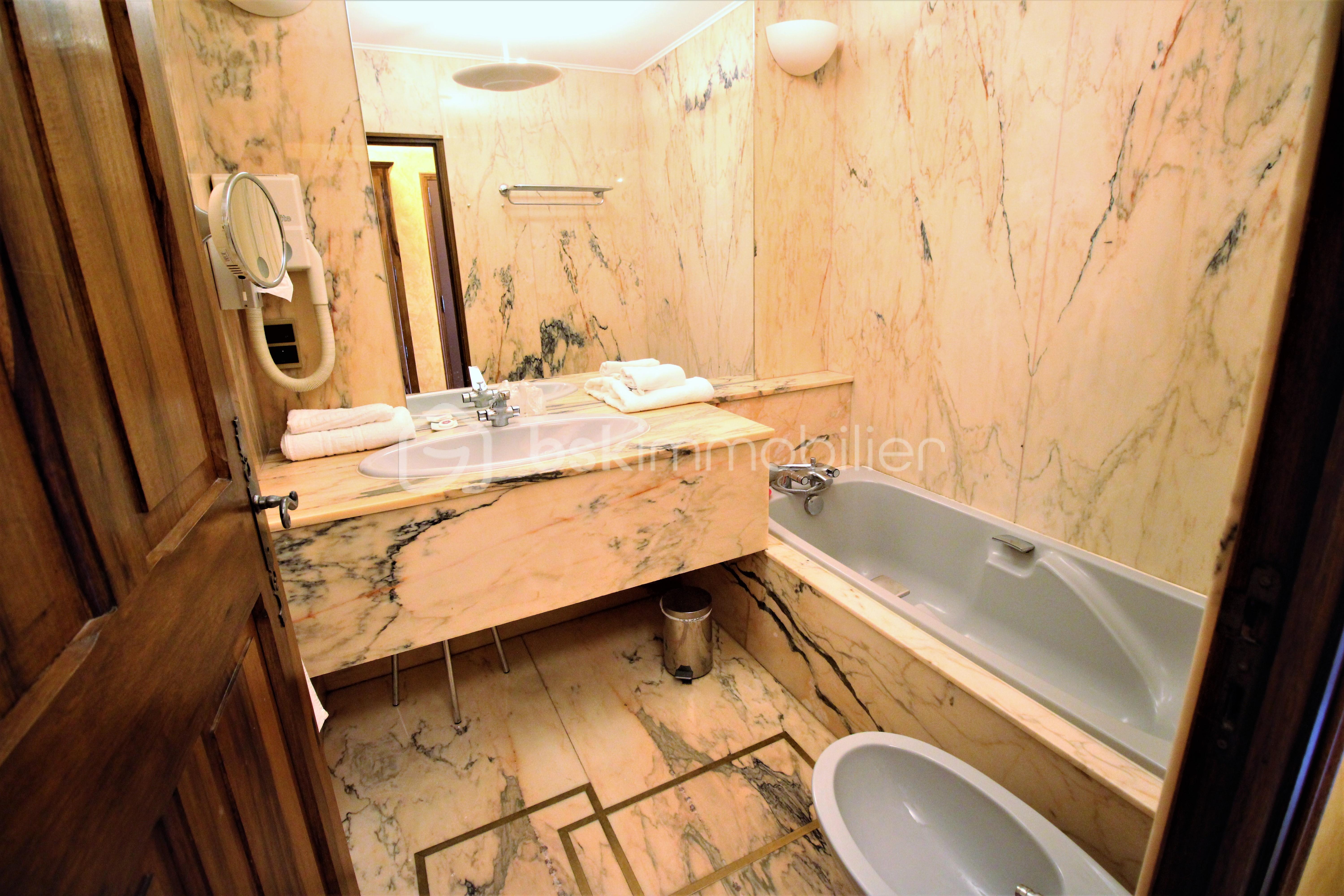 Fonds de commerce - 19.JPG