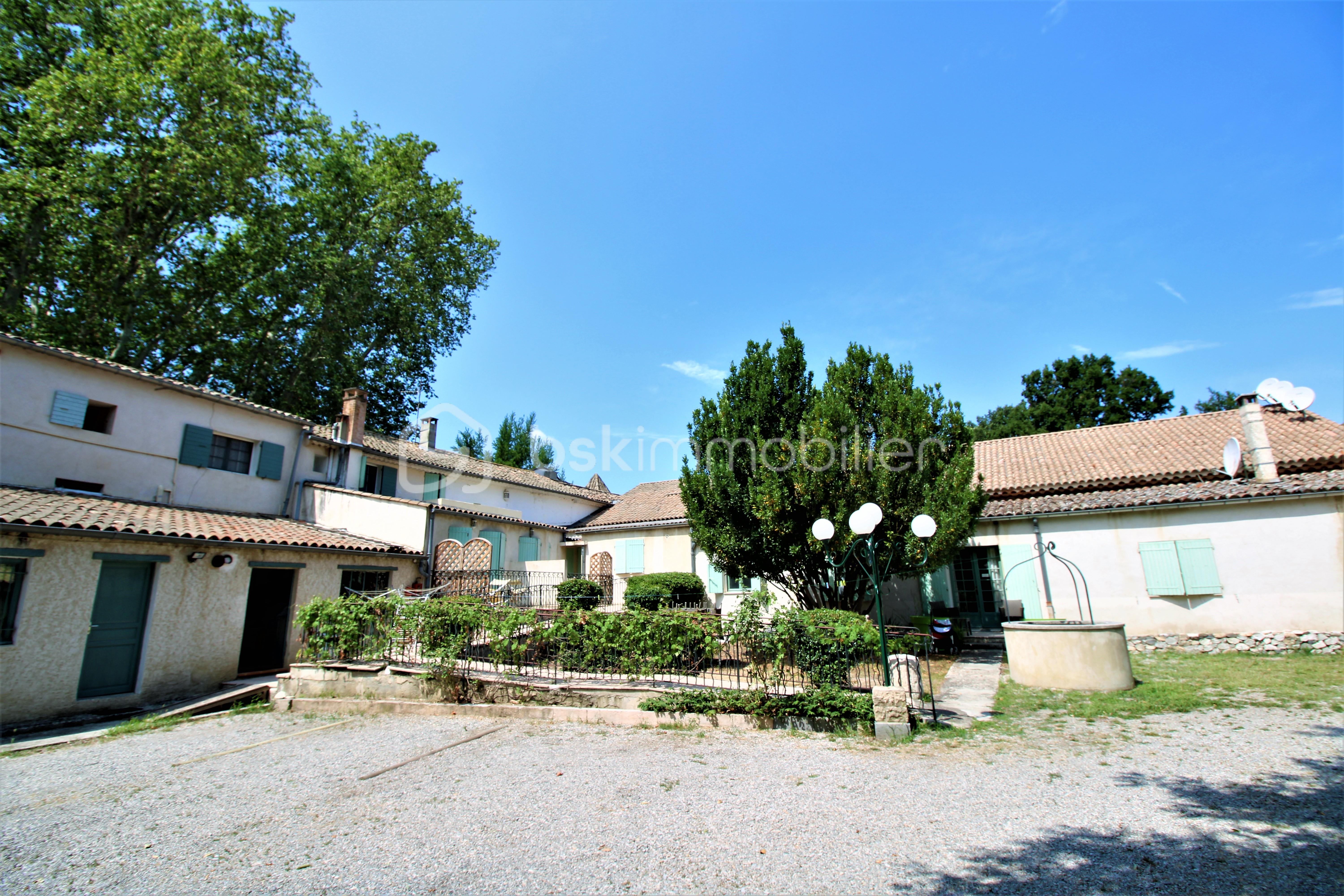 Fonds de commerce - 23.JPG