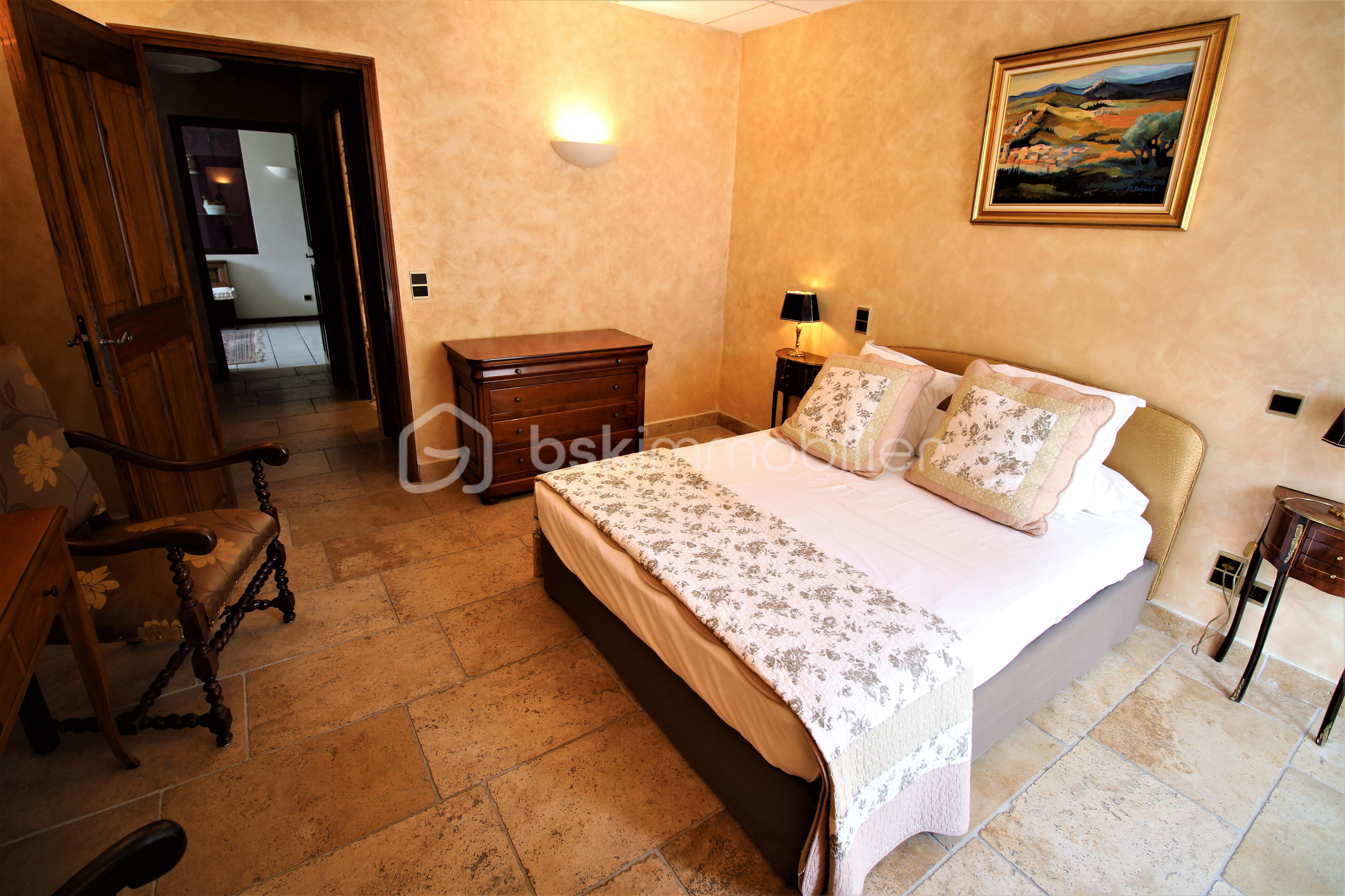 Fonds de commerce - 50.JPG